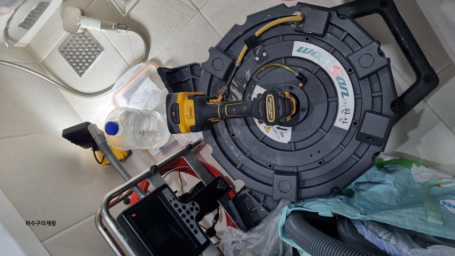 성북구 길음동 아파트 하수구 청소 진행 과정