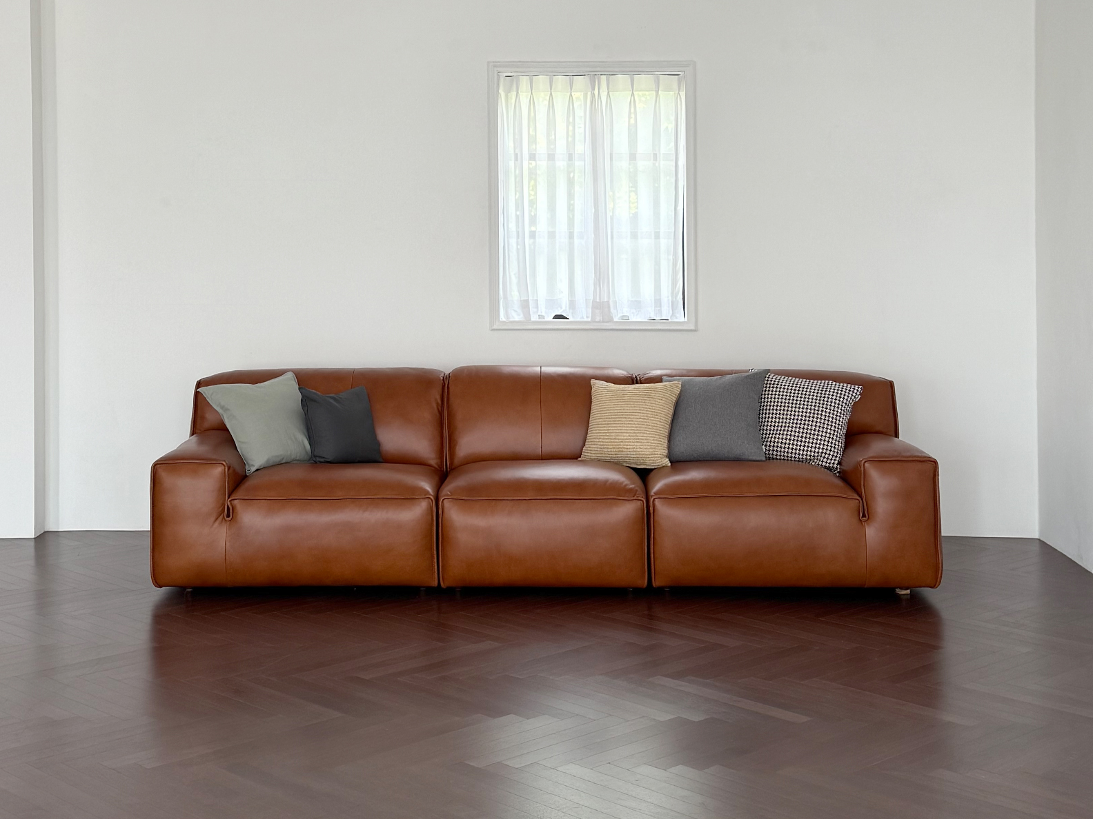 PUDGY 4-SEATER SOFA