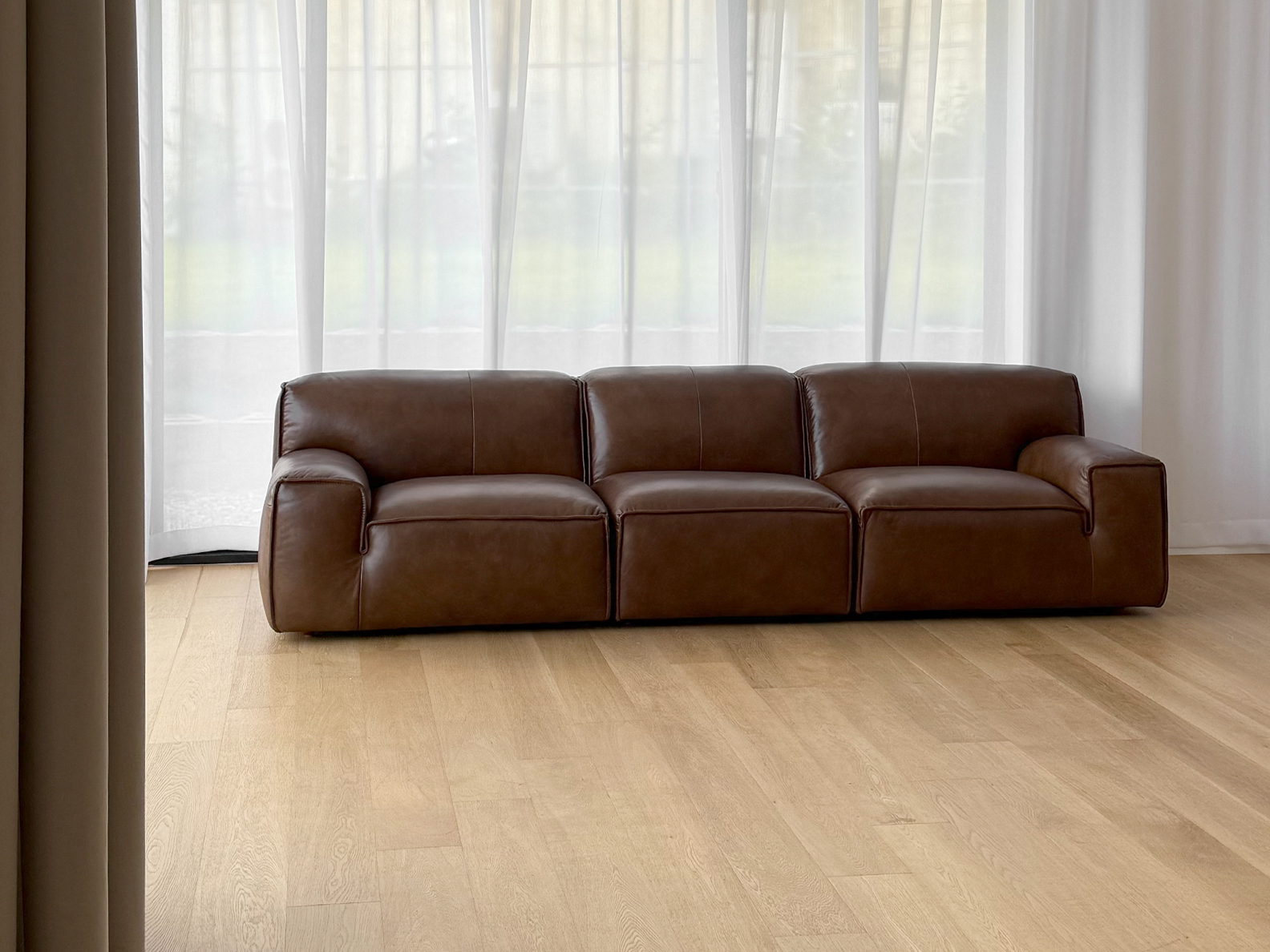 PUDGY 4-SEATER SOFA