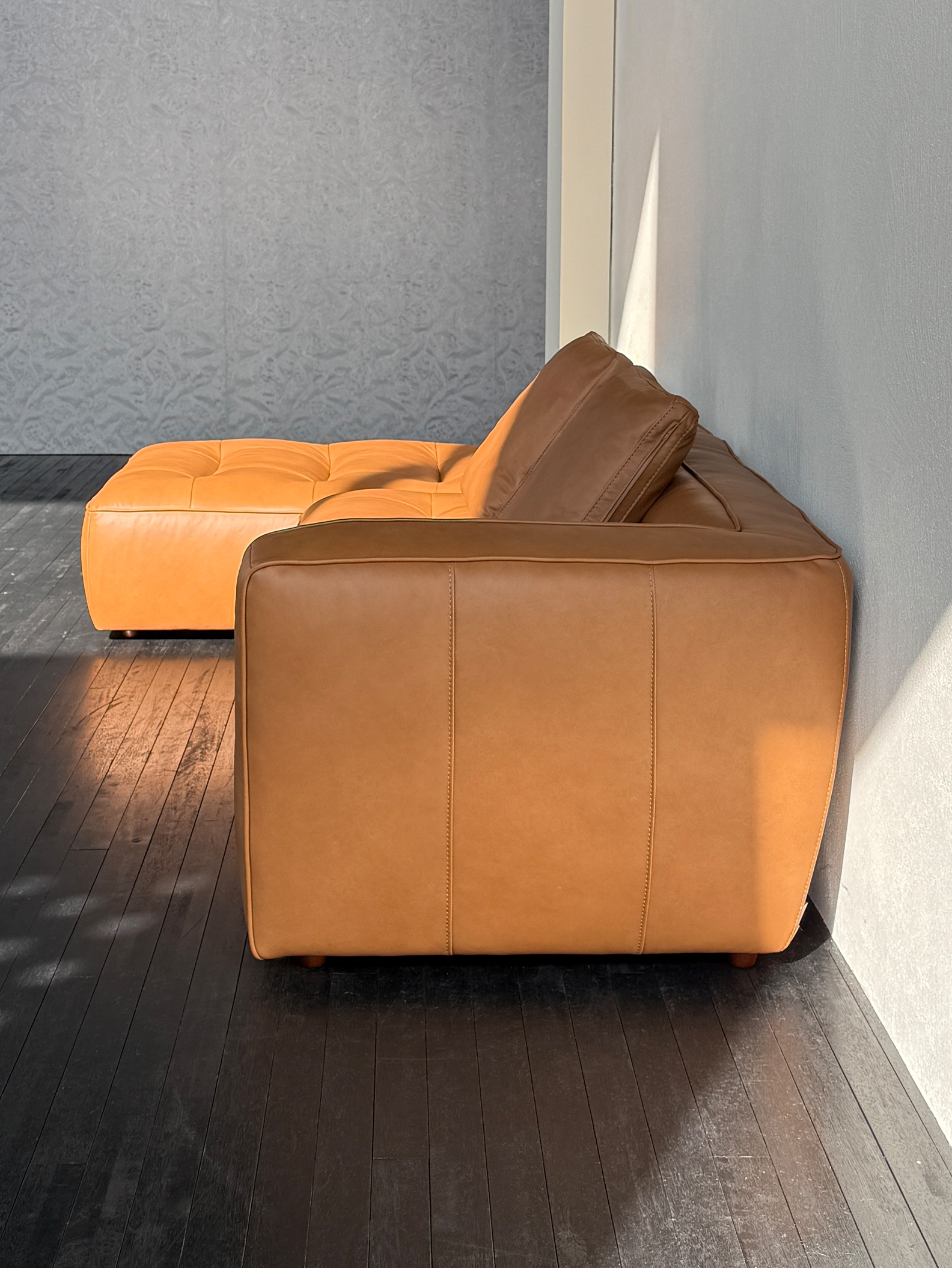BLOCK 4-SEATER SOFA