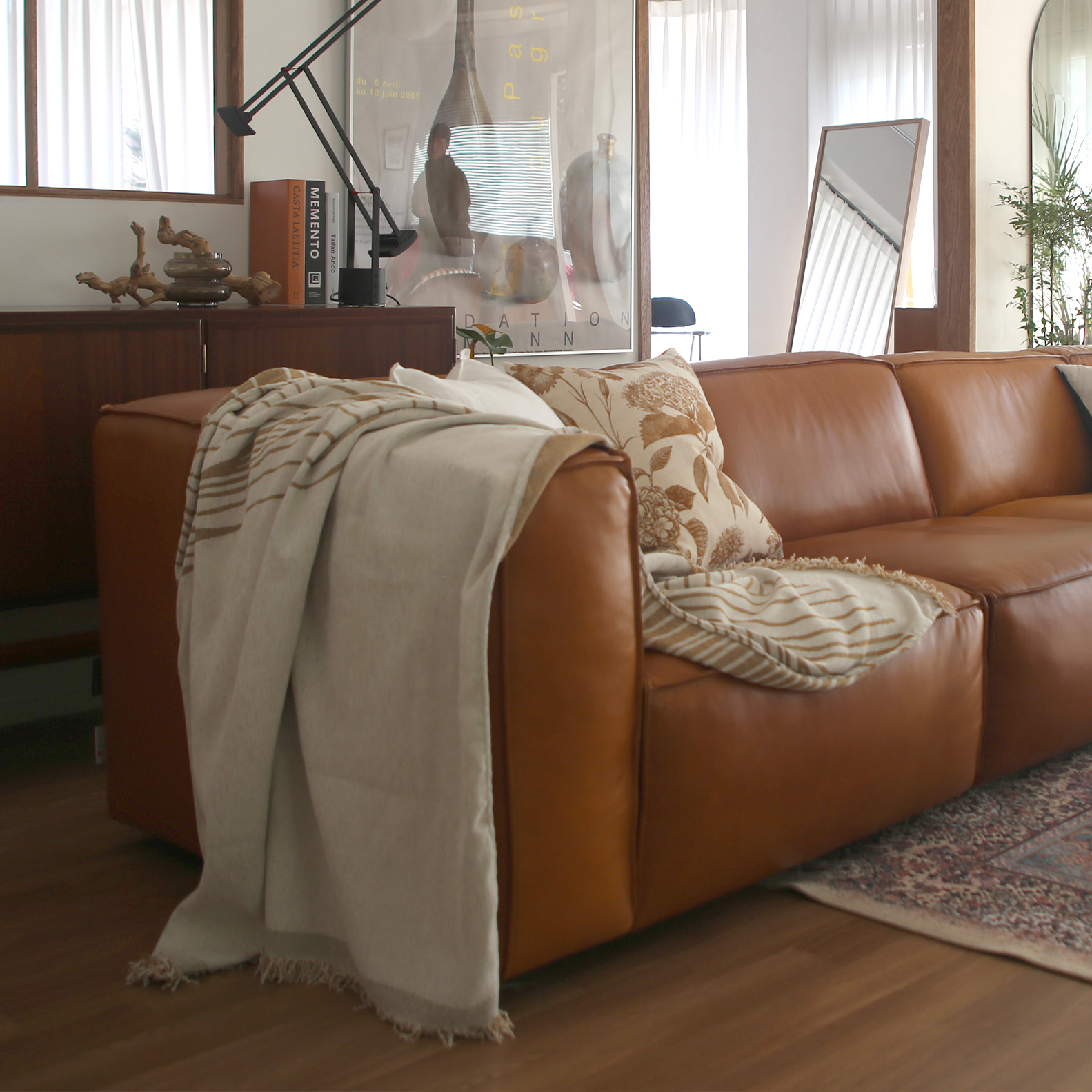 LECCE 6-SEATER SOFA
