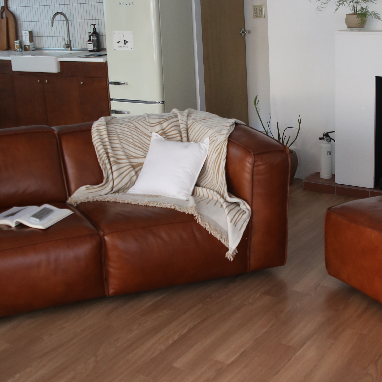 LECCE 3-SEATER SOFA