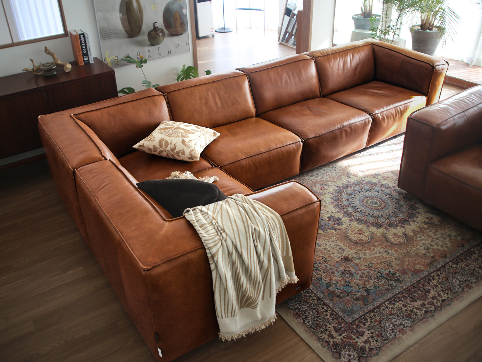 LECCE FULL-CORNER SOFA