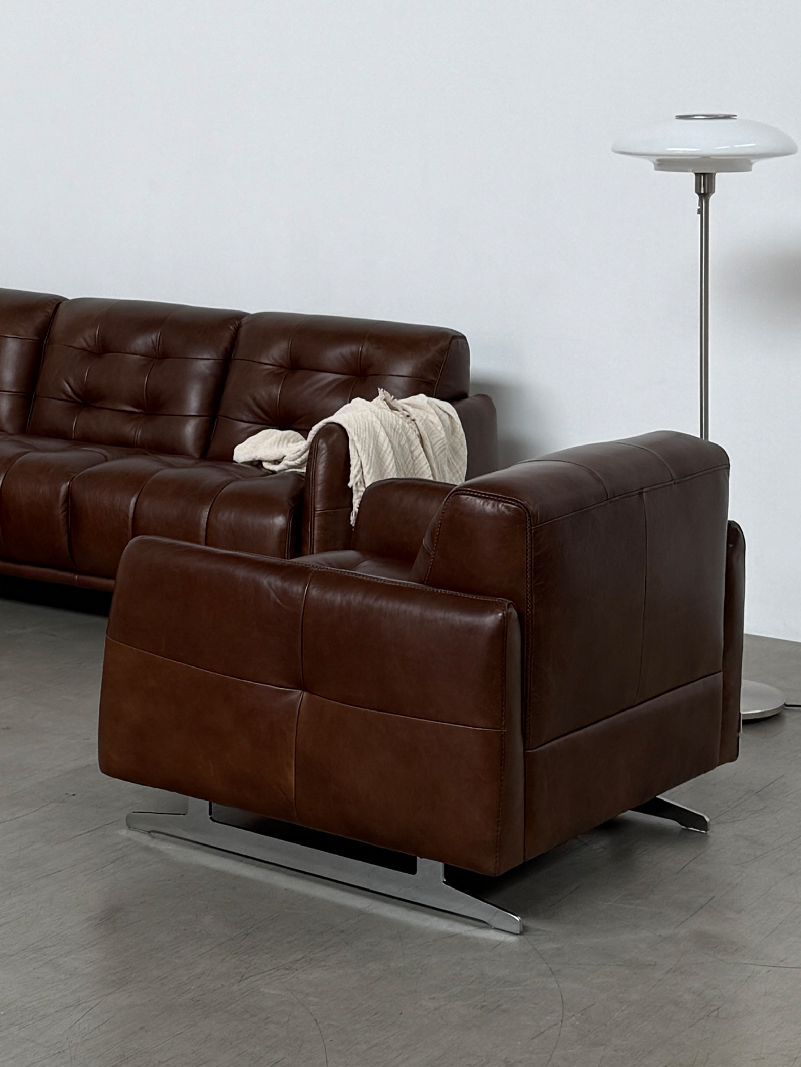 VOLT 1-SEATER SOFA