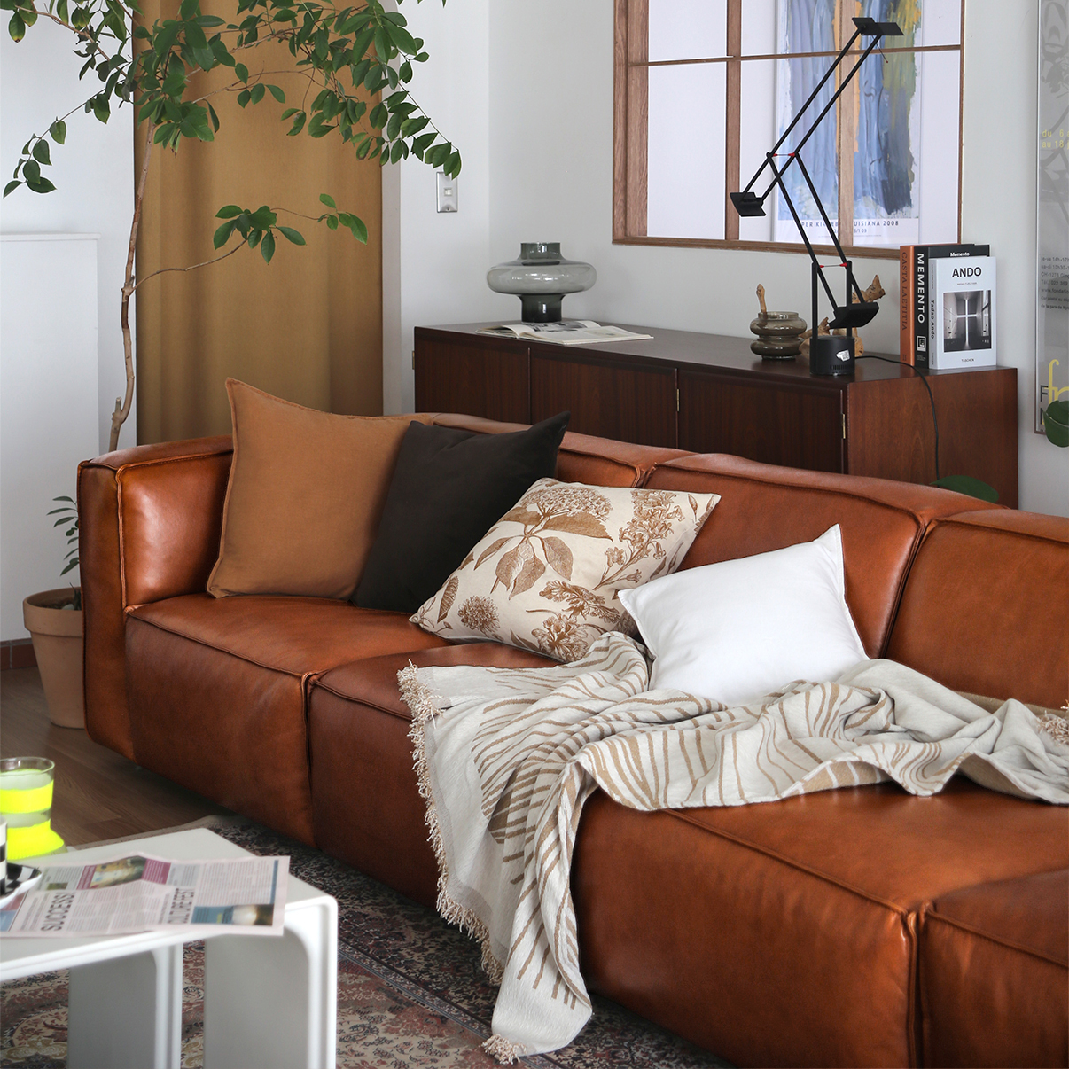 LECCE 6-SEATER SOFA