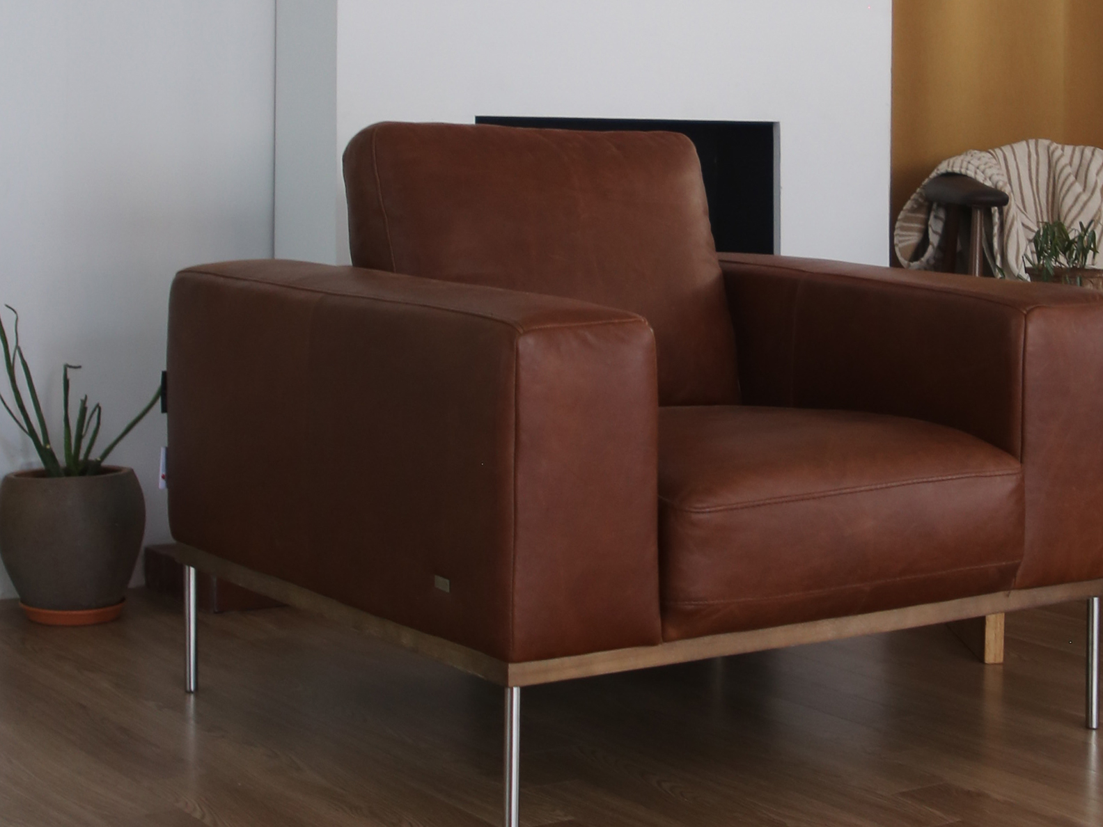 BROOKLYN 1-SEATER SOFA