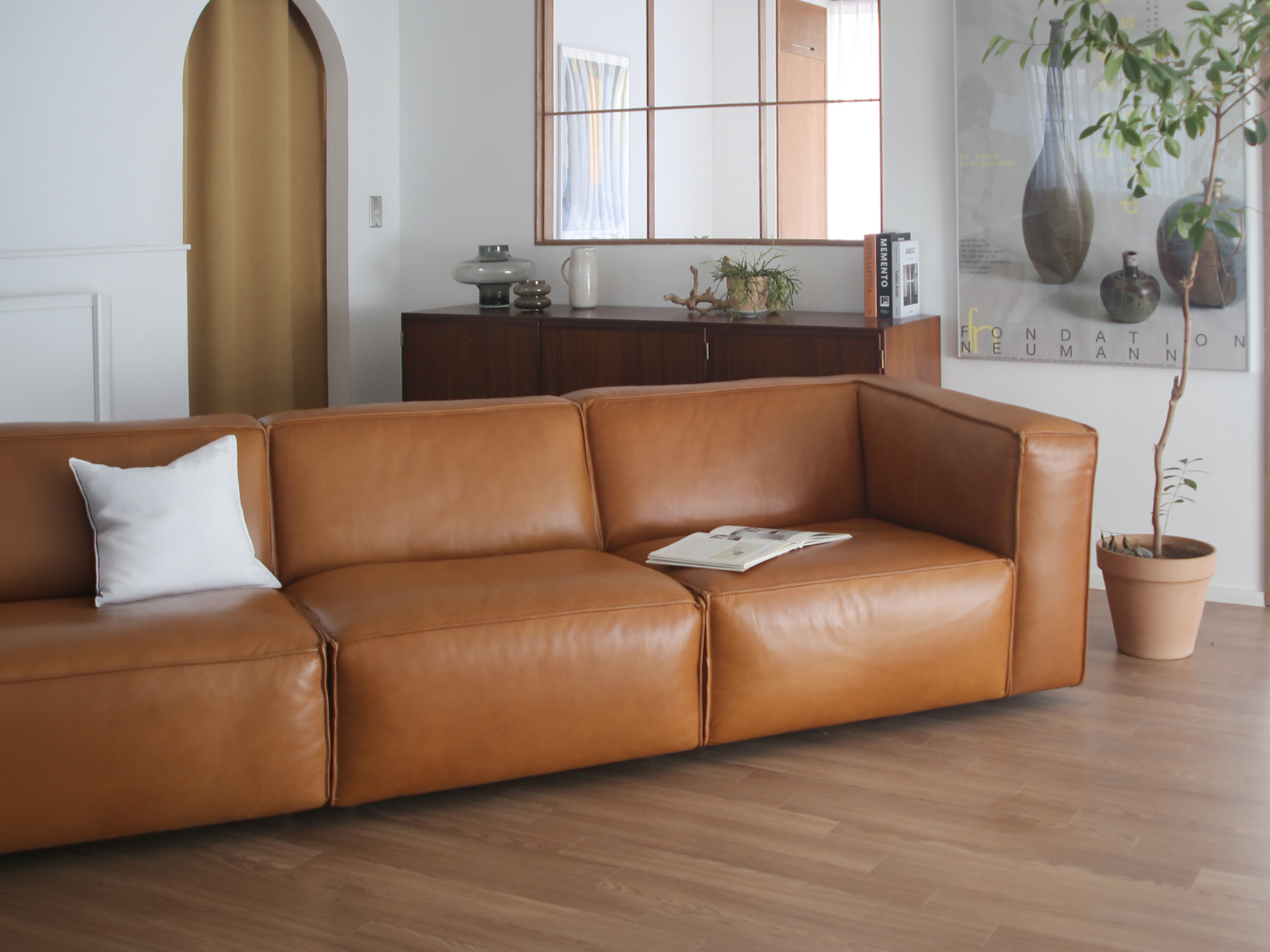LECCE 4-SEATER SOFA