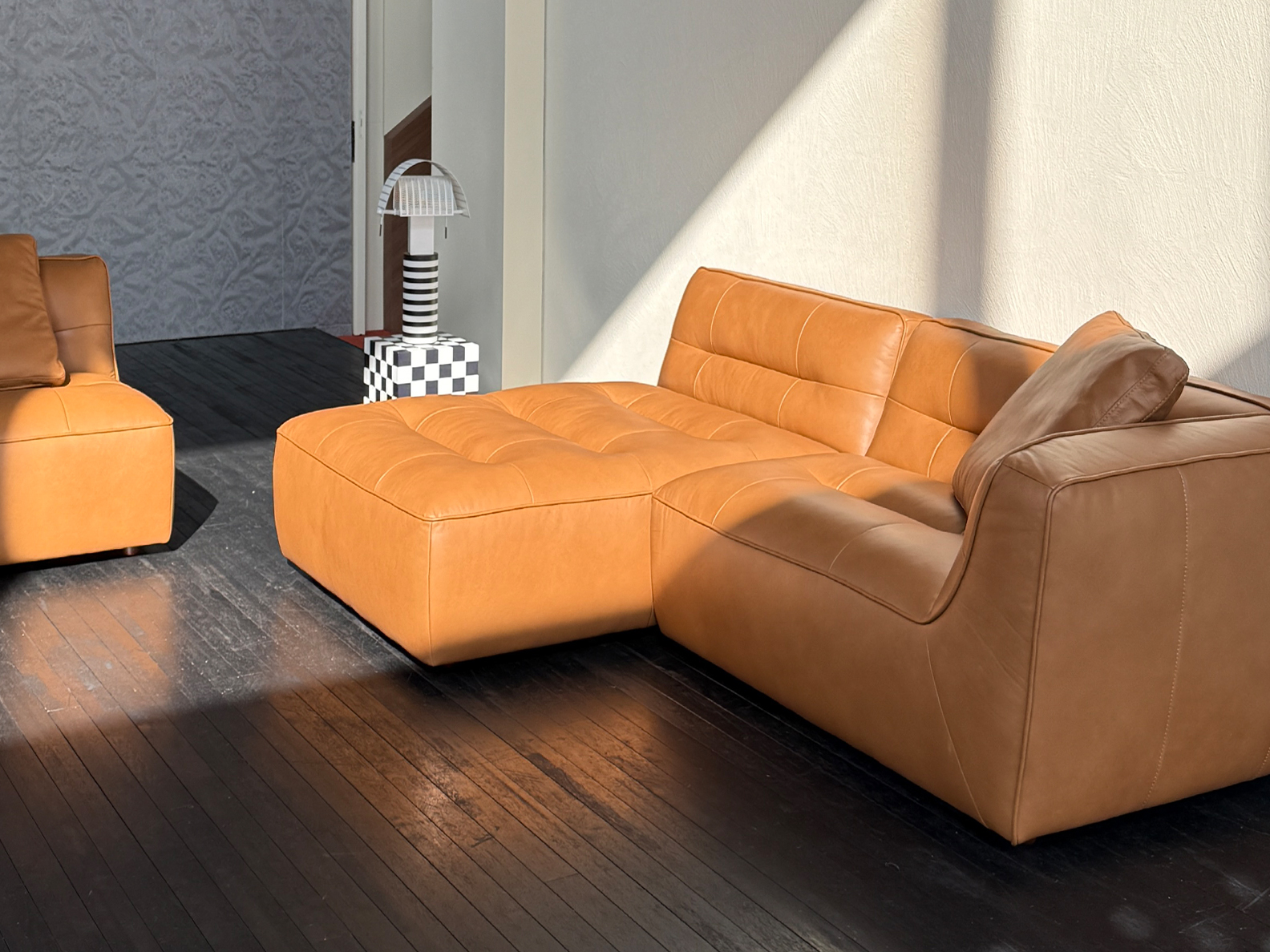 BLOCK 4-SEATER SOFA