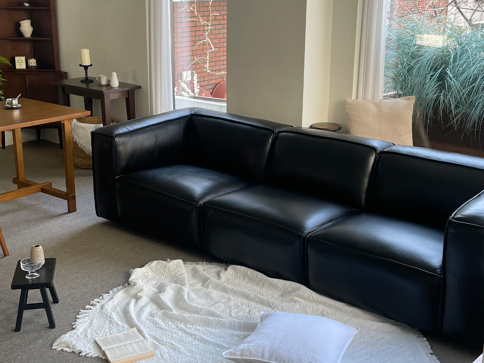 LECCE 4-SEATER SOFA