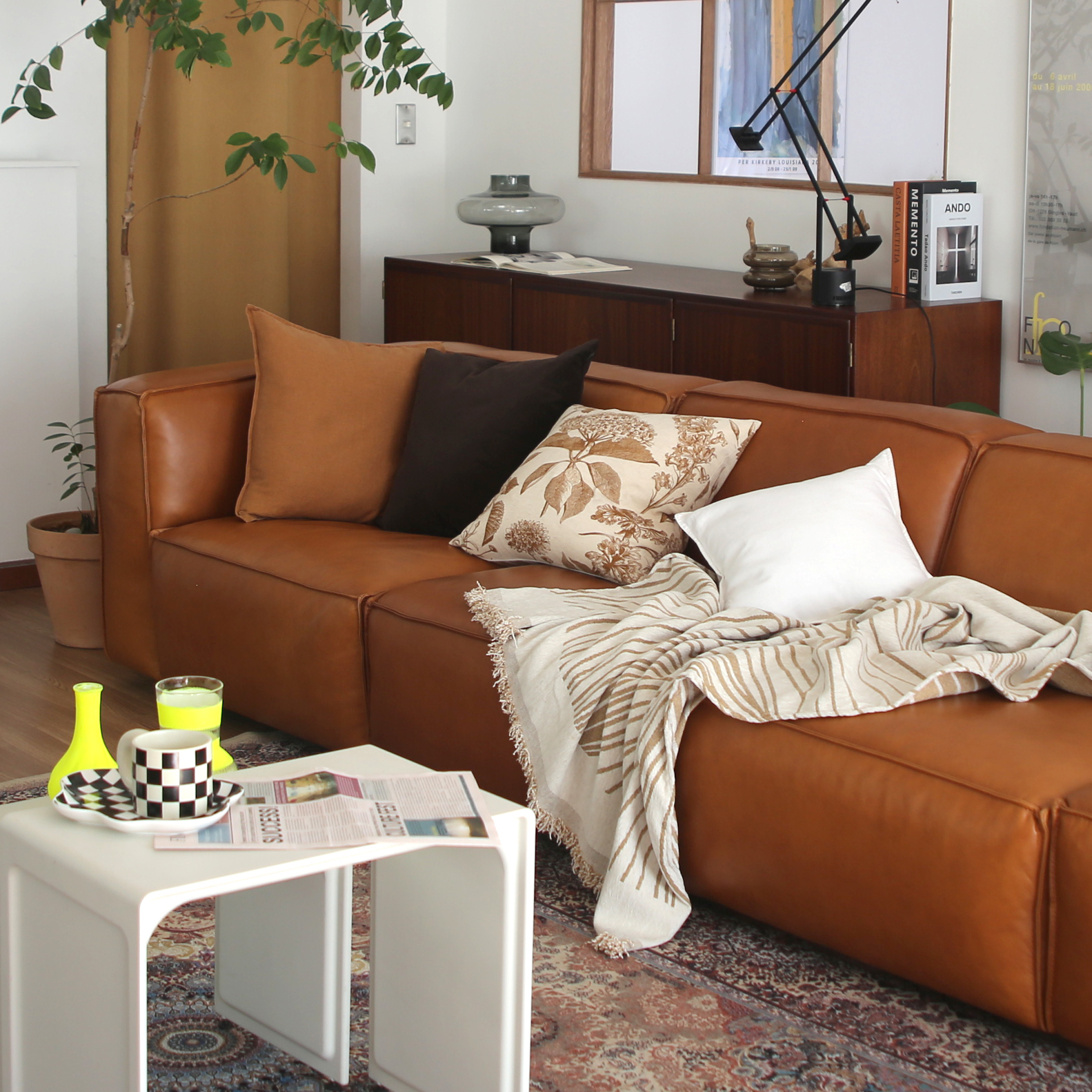 LECCE 6-SEATER SOFA