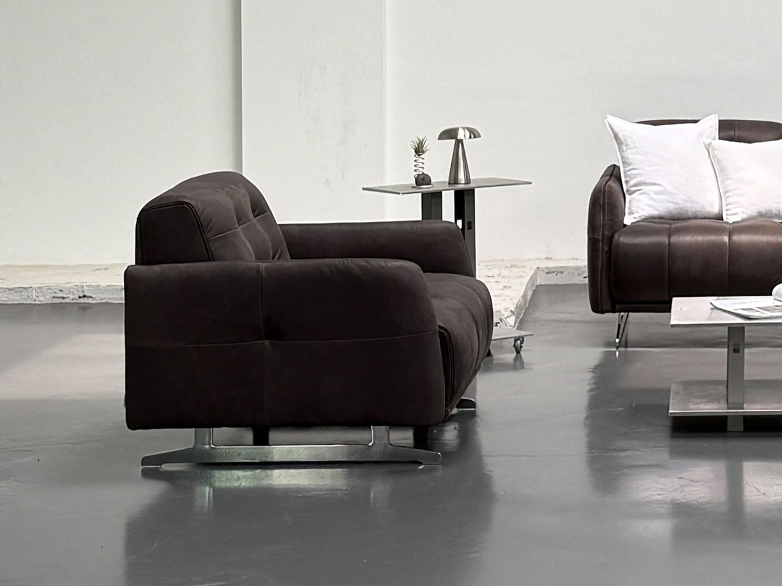 VOLT 1-SEATER SOFA