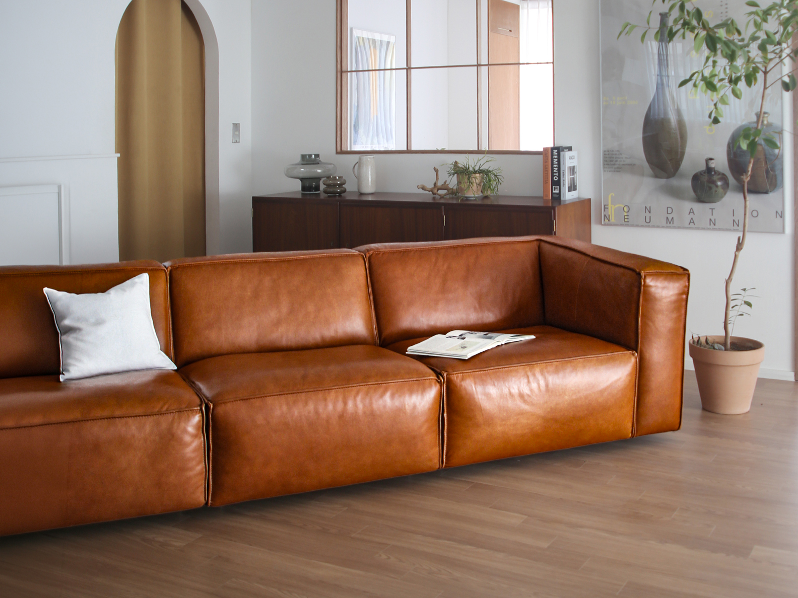 LECCE 4-SEATER SOFA