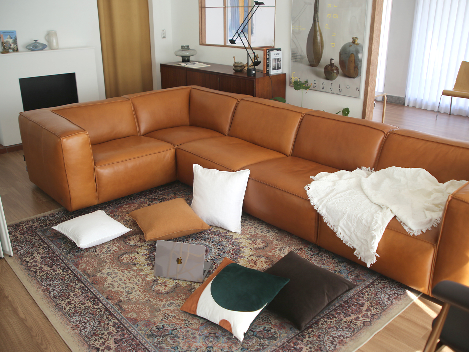 LECCE FULL-CORNER SOFA