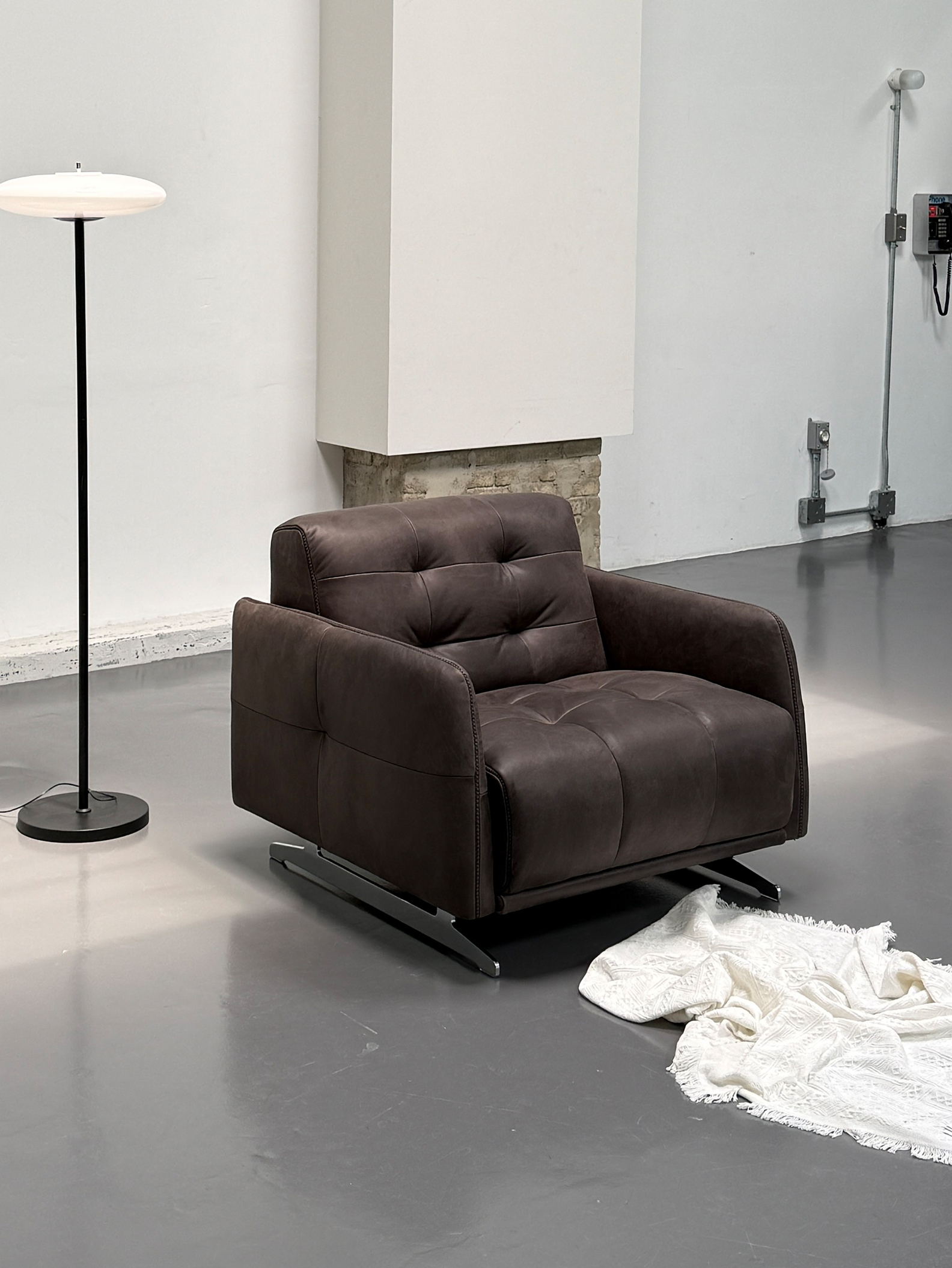 VOLT 1-SEATER SOFA