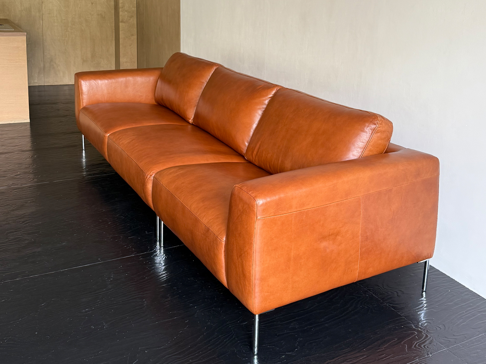 PLAN.B 4-SEATER SOFA