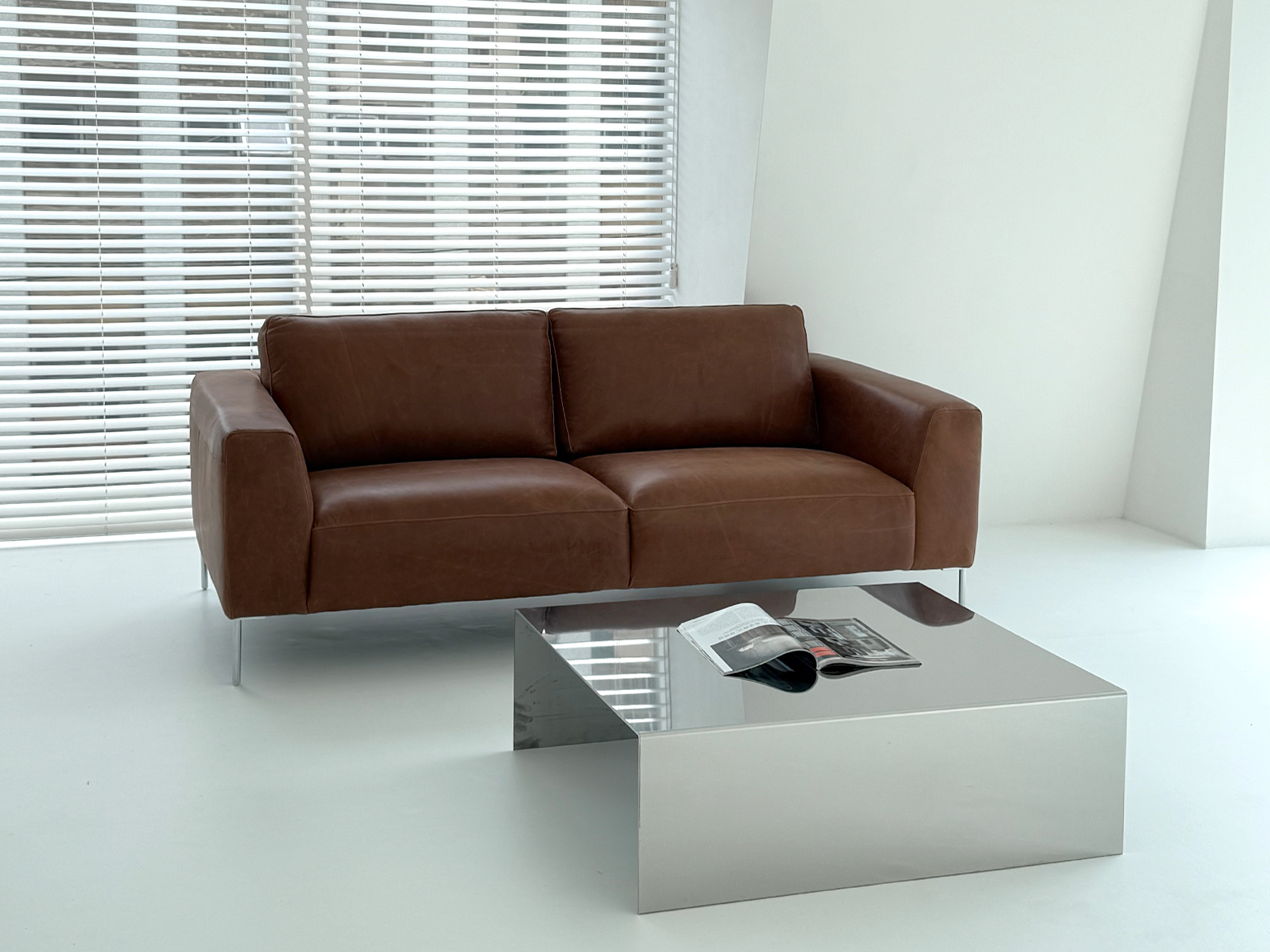 PLAN.B 3-SEATER SOFA