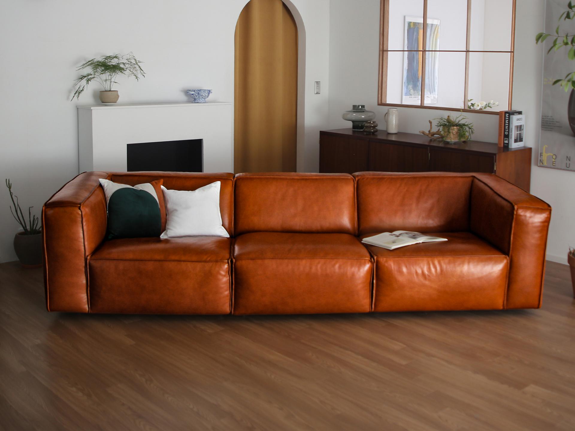 LECCE 4-SEATER SOFA