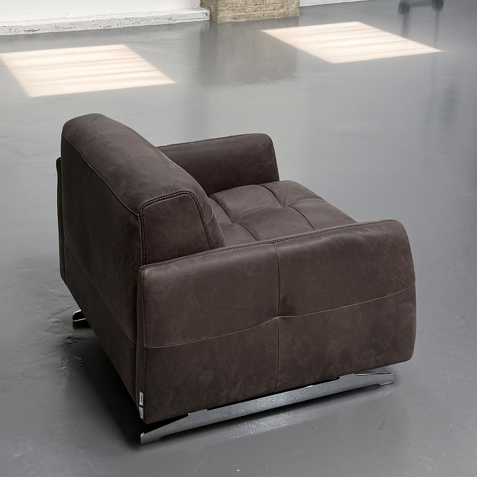 VOLT 1-SEATER SOFA