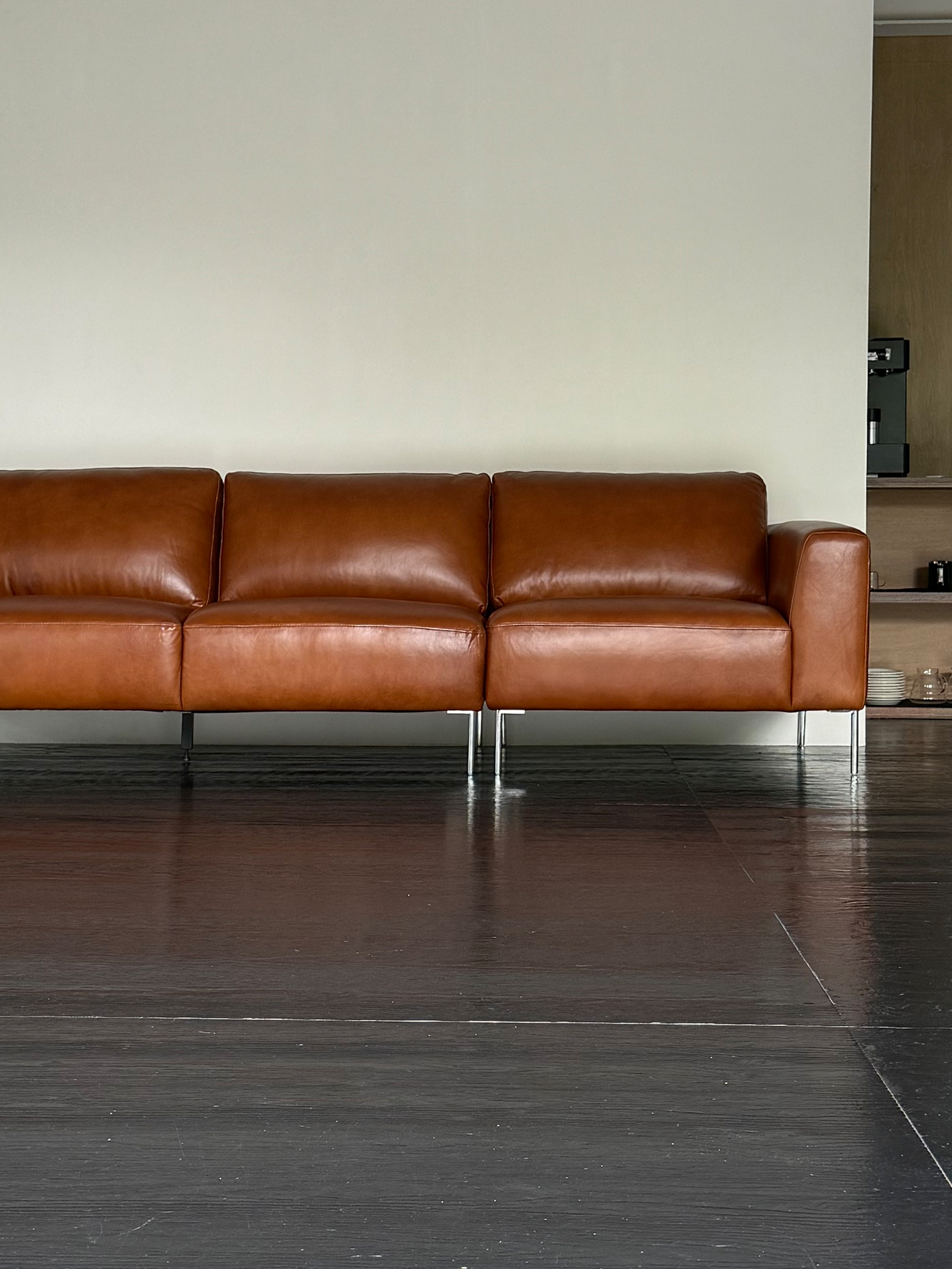 PLAN.B 4-SEATER SOFA