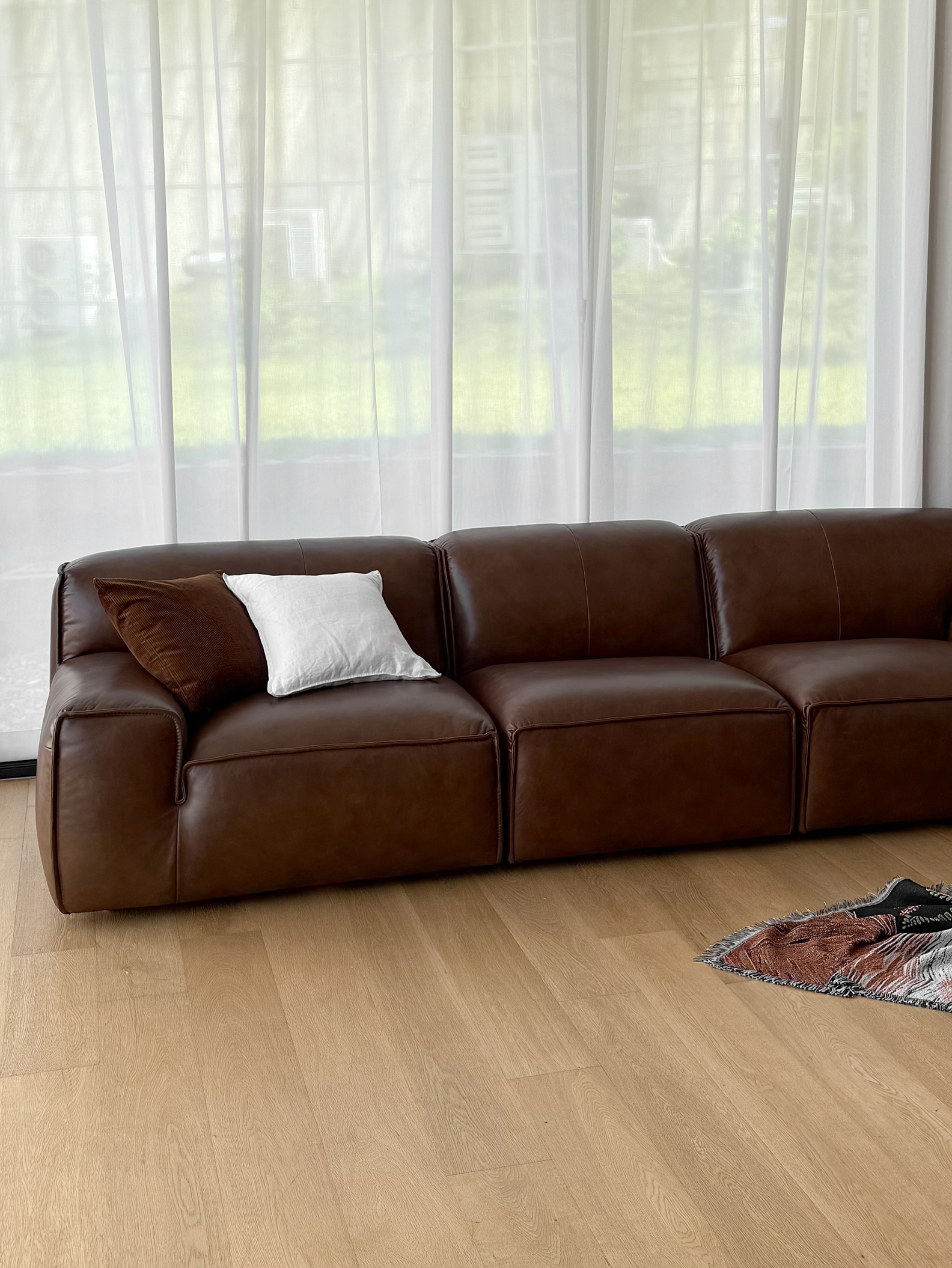 PUDGY 4-SEATER SOFA