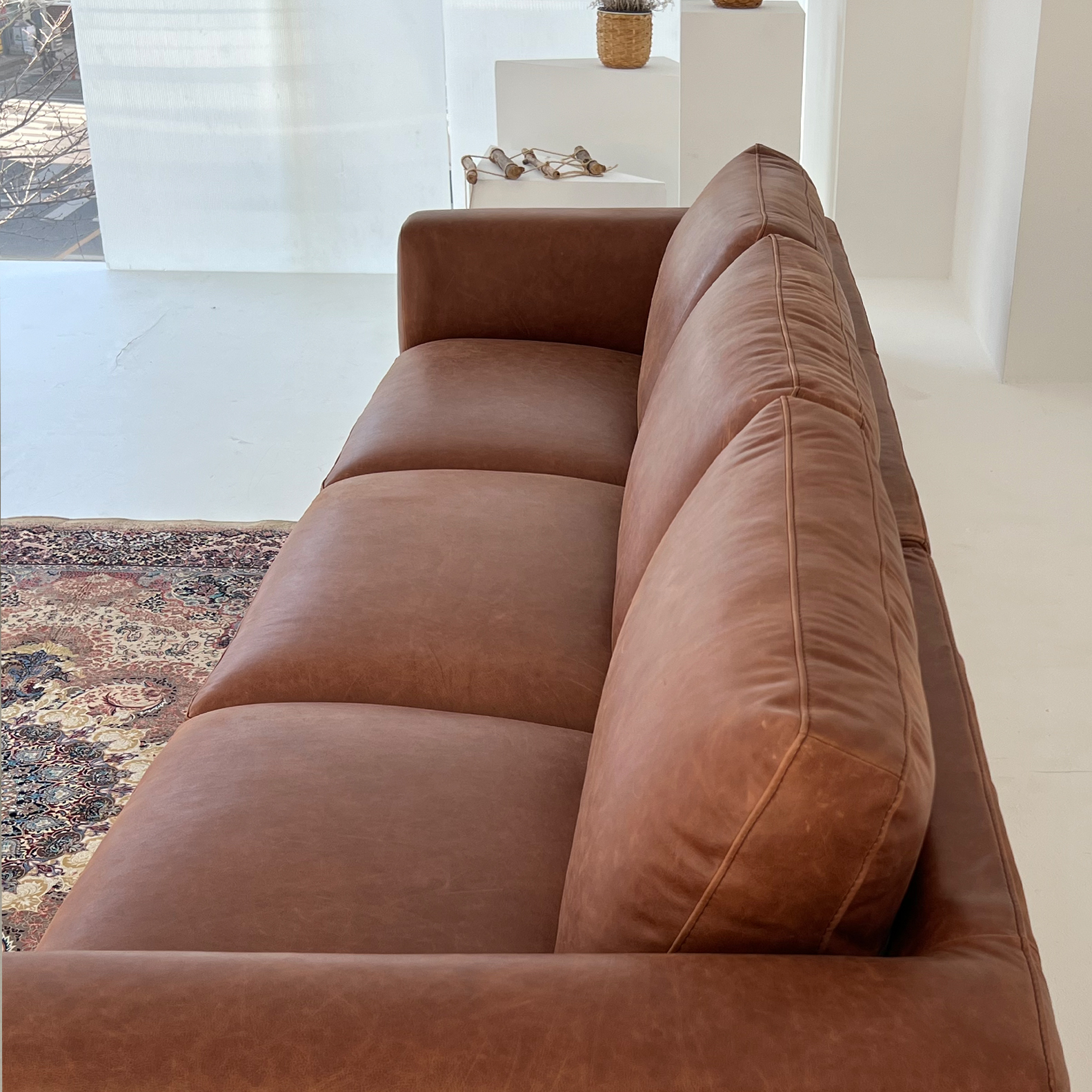 PLAN.B 4-SEATER SOFA