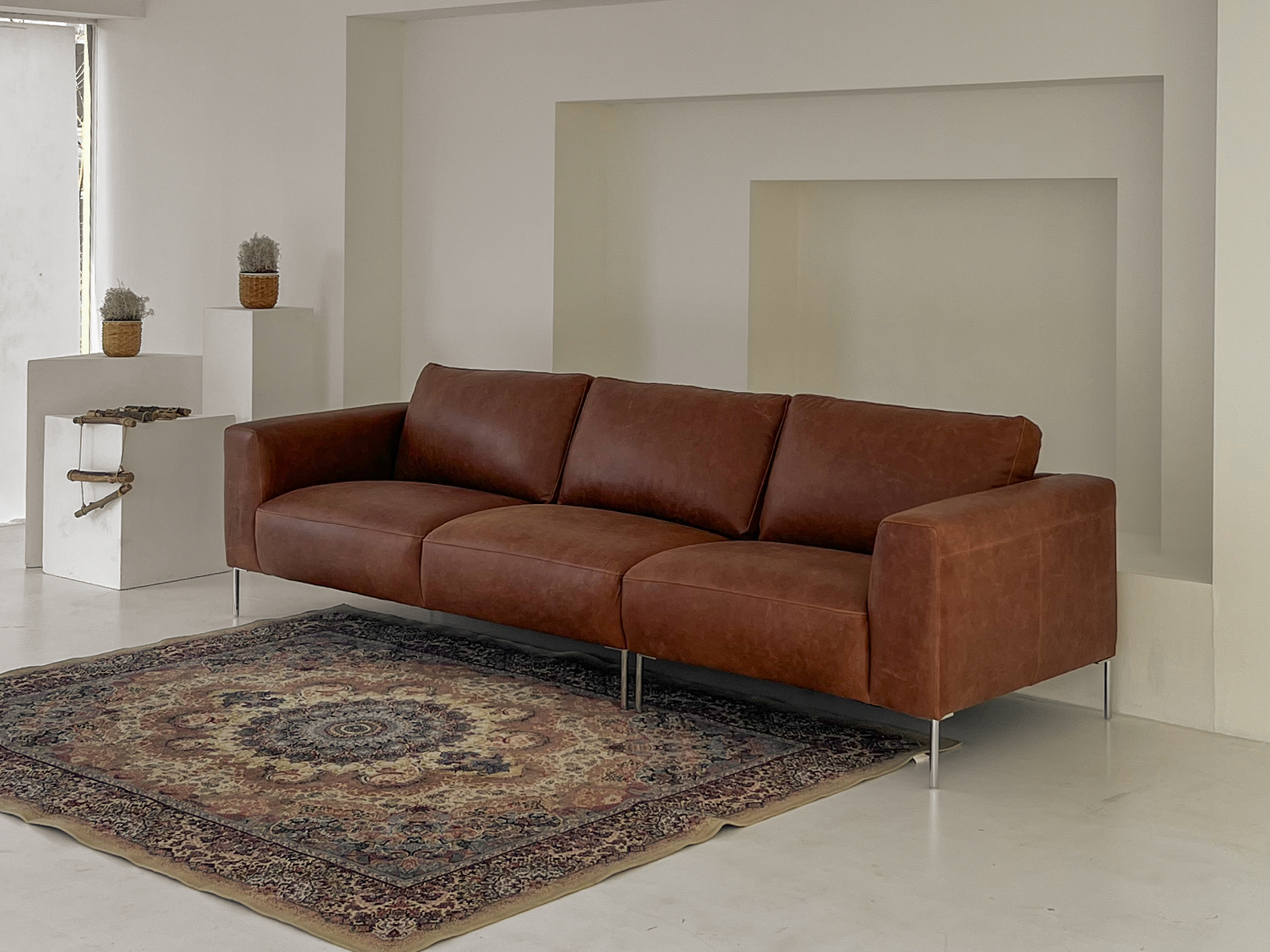 PLAN.B 4-SEATER SOFA