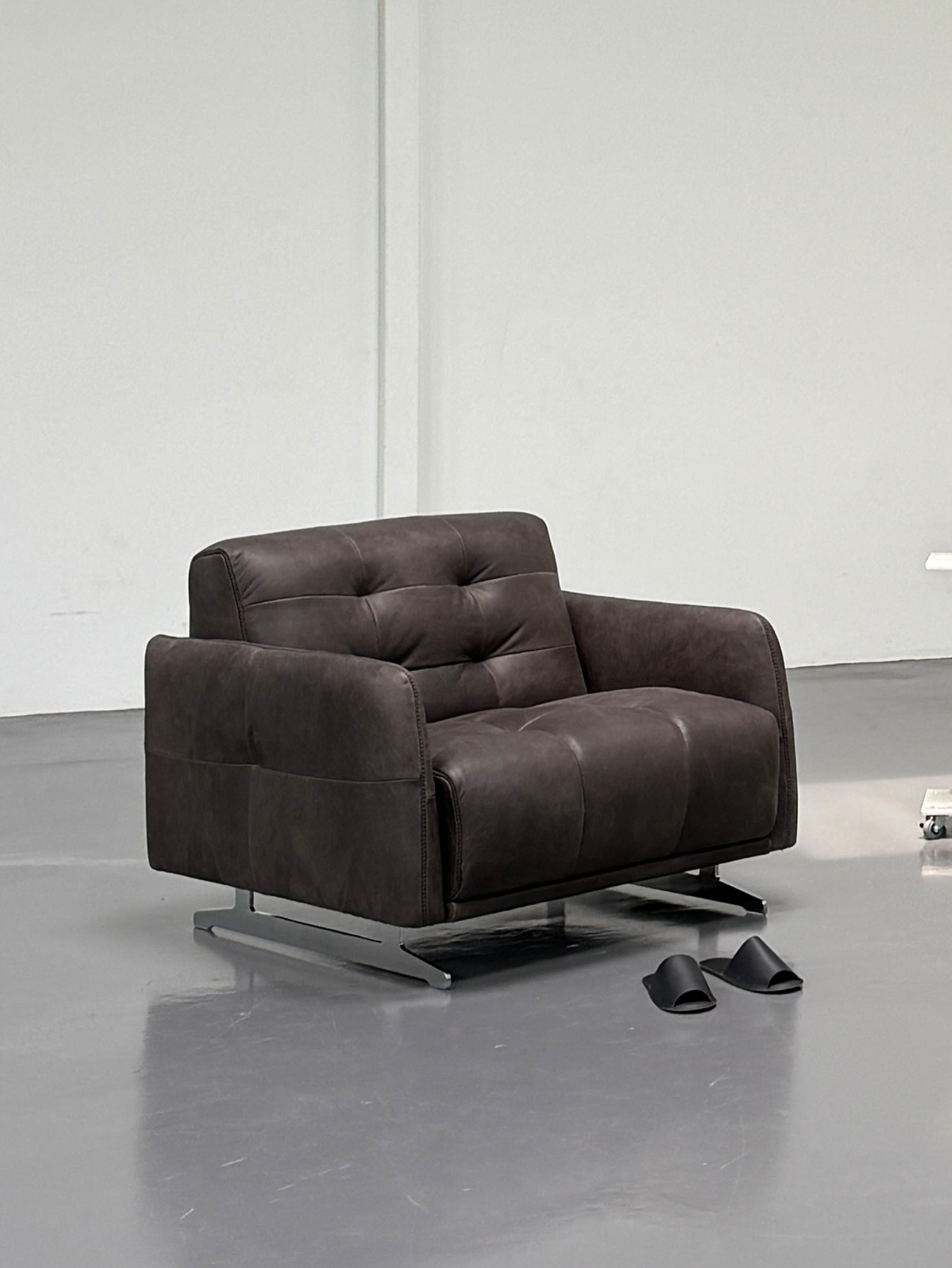 VOLT 1-SEATER SOFA