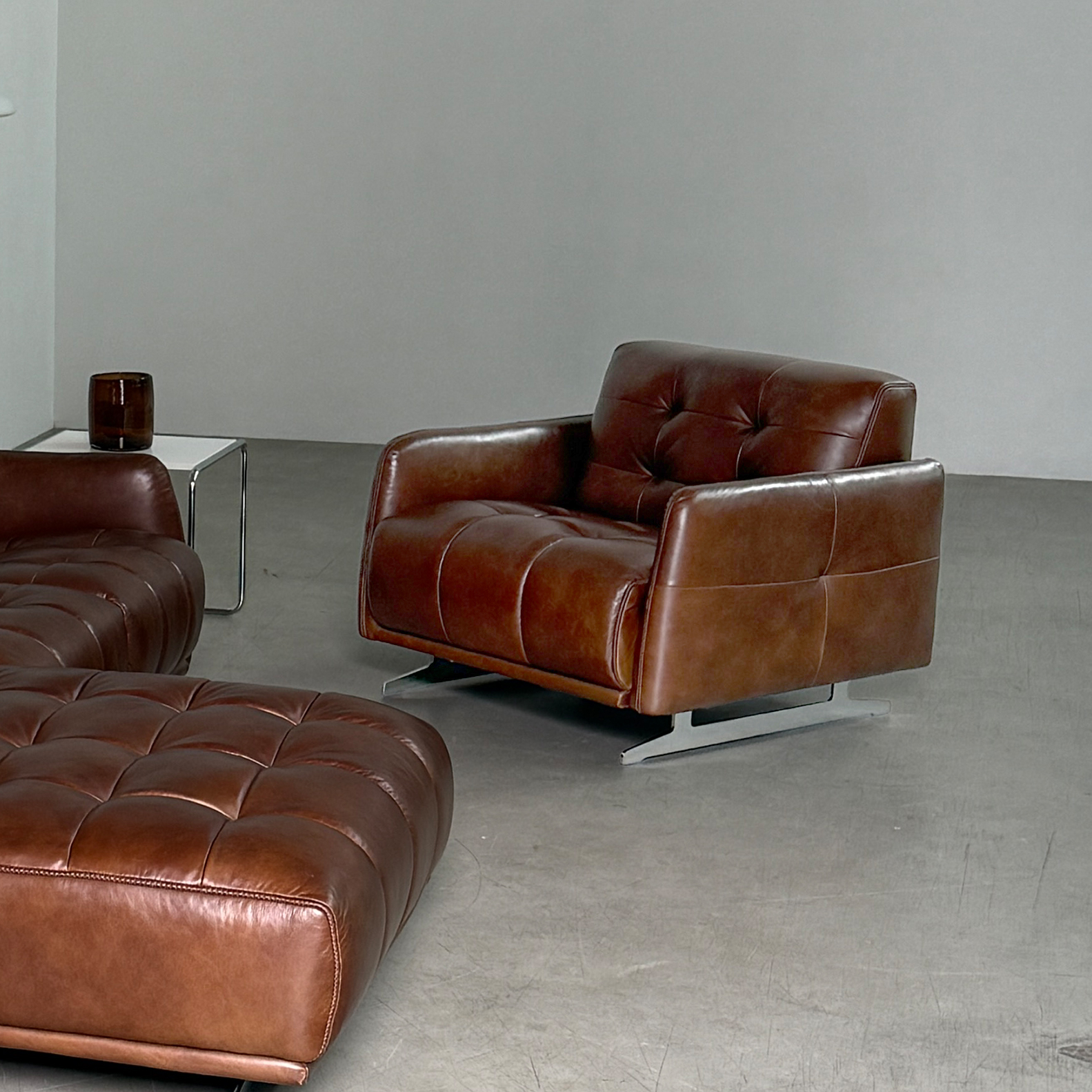 VOLT 1-SEATER SOFA