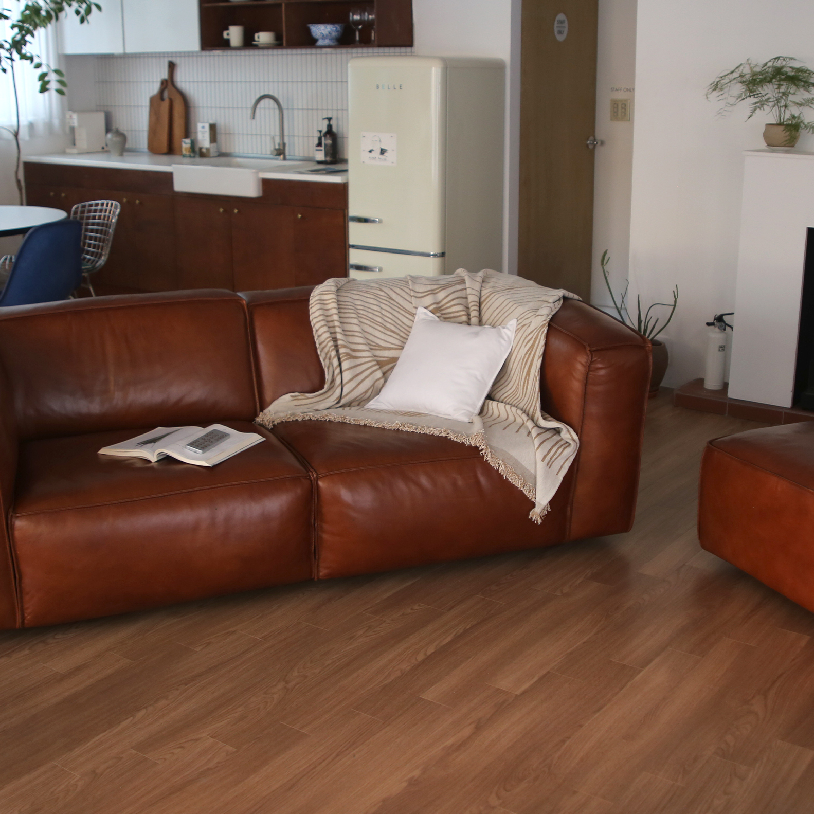 LECCE 3-SEATER SOFA