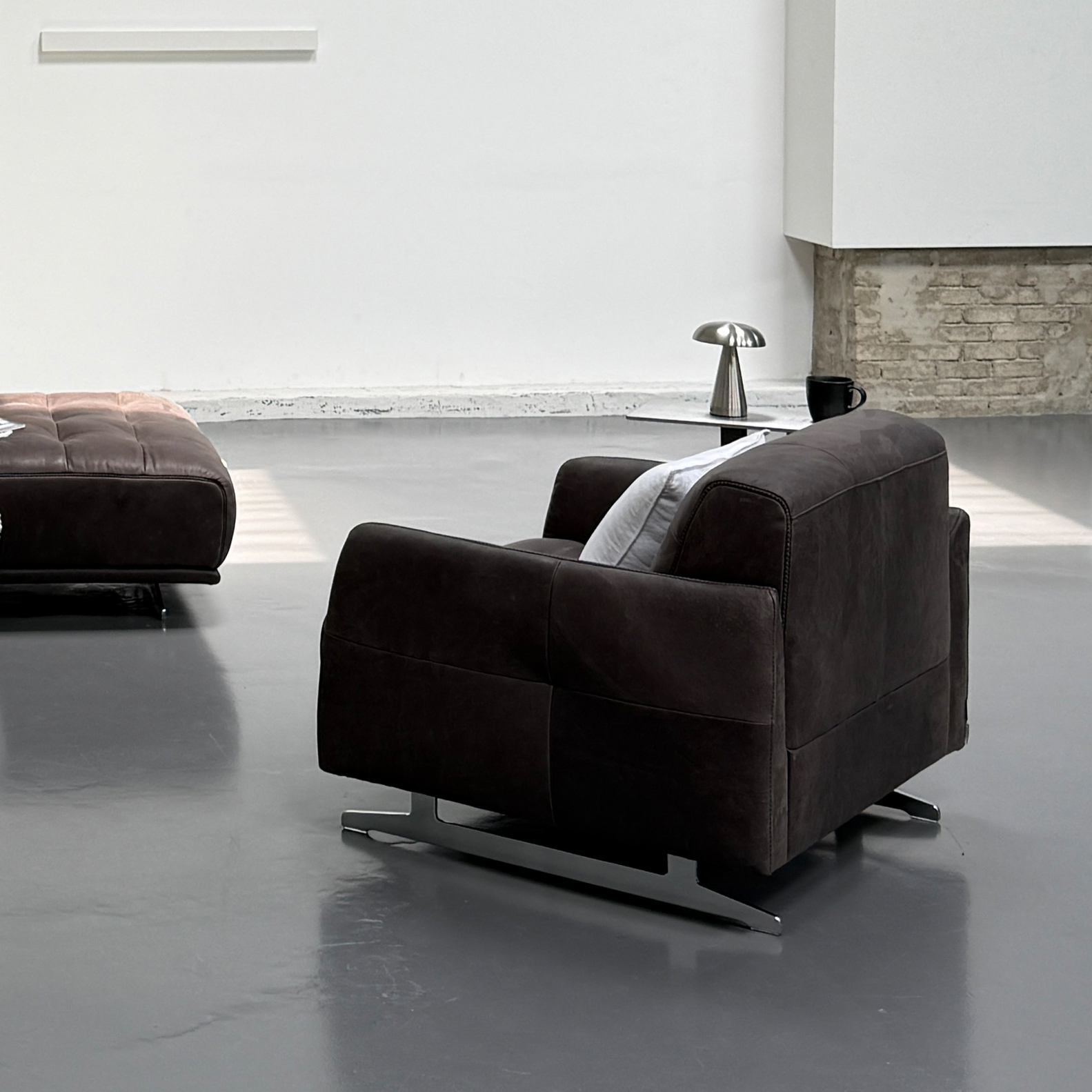 VOLT 1-SEATER SOFA