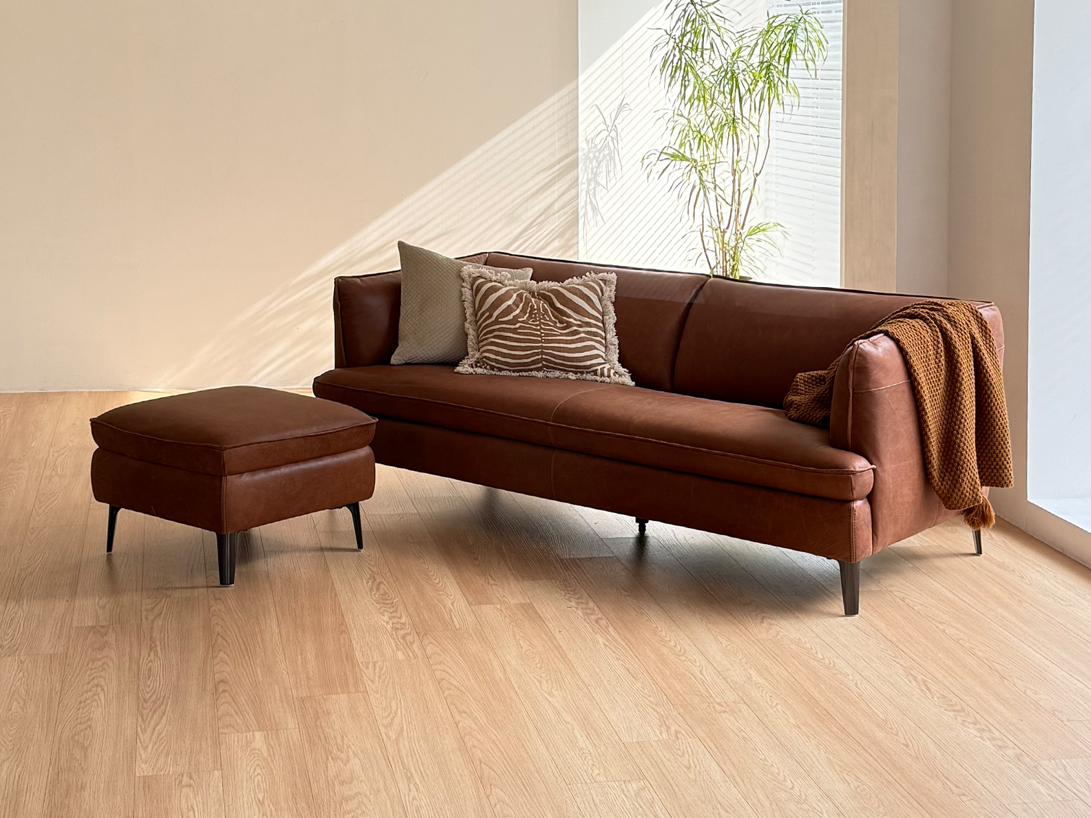 TUTTO 3-SEATER SOFA