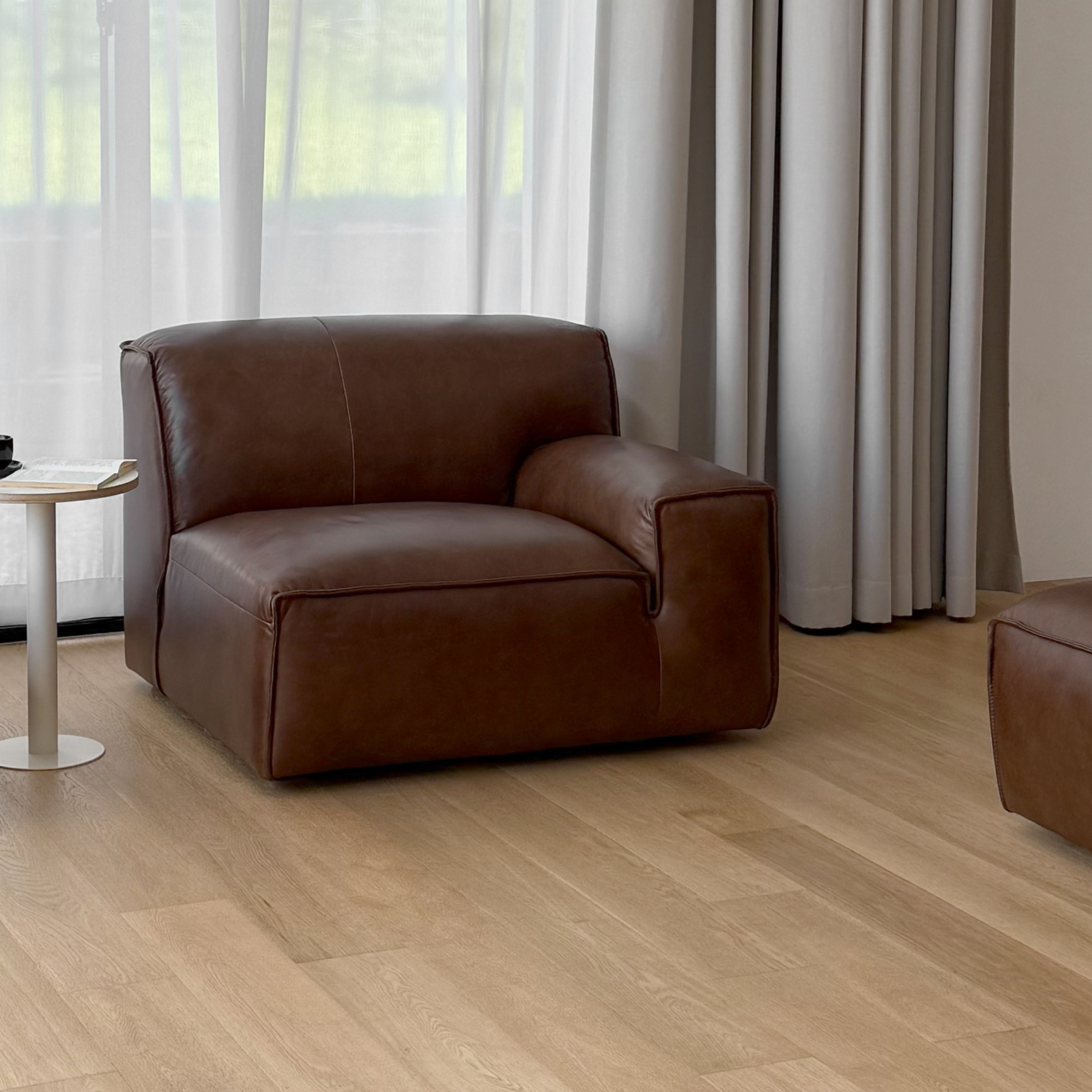 PUDGY 3.5-SEATER SOFA