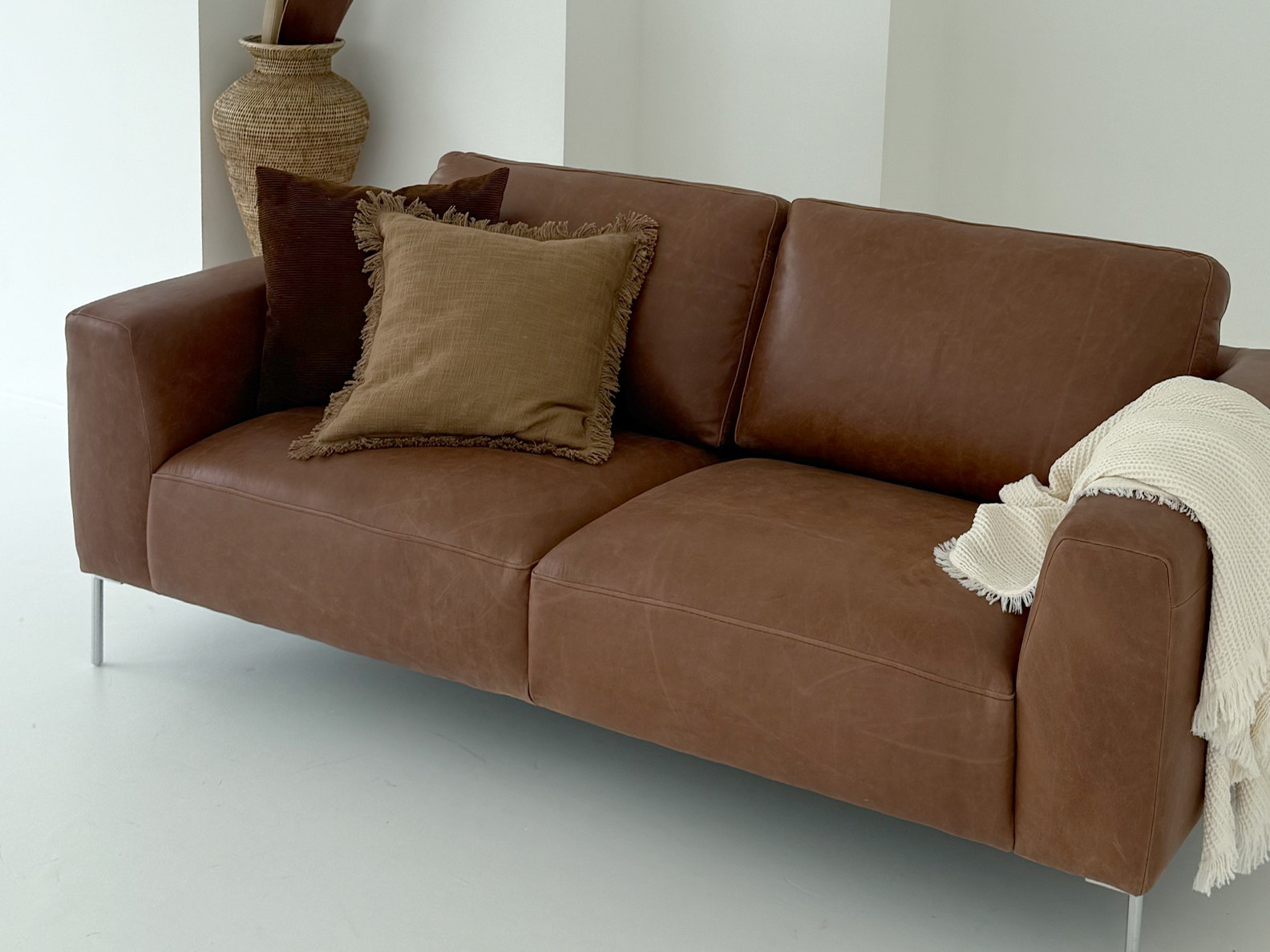PLAN.B 3-SEATER SOFA