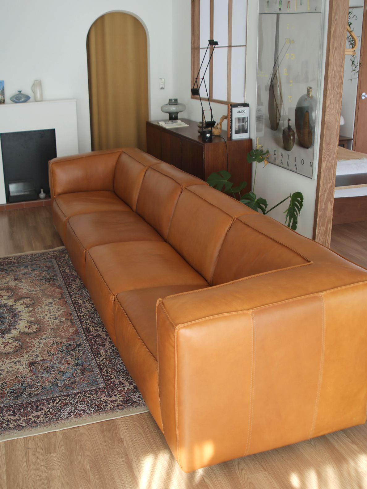 LECCE 6-SEATER SOFA