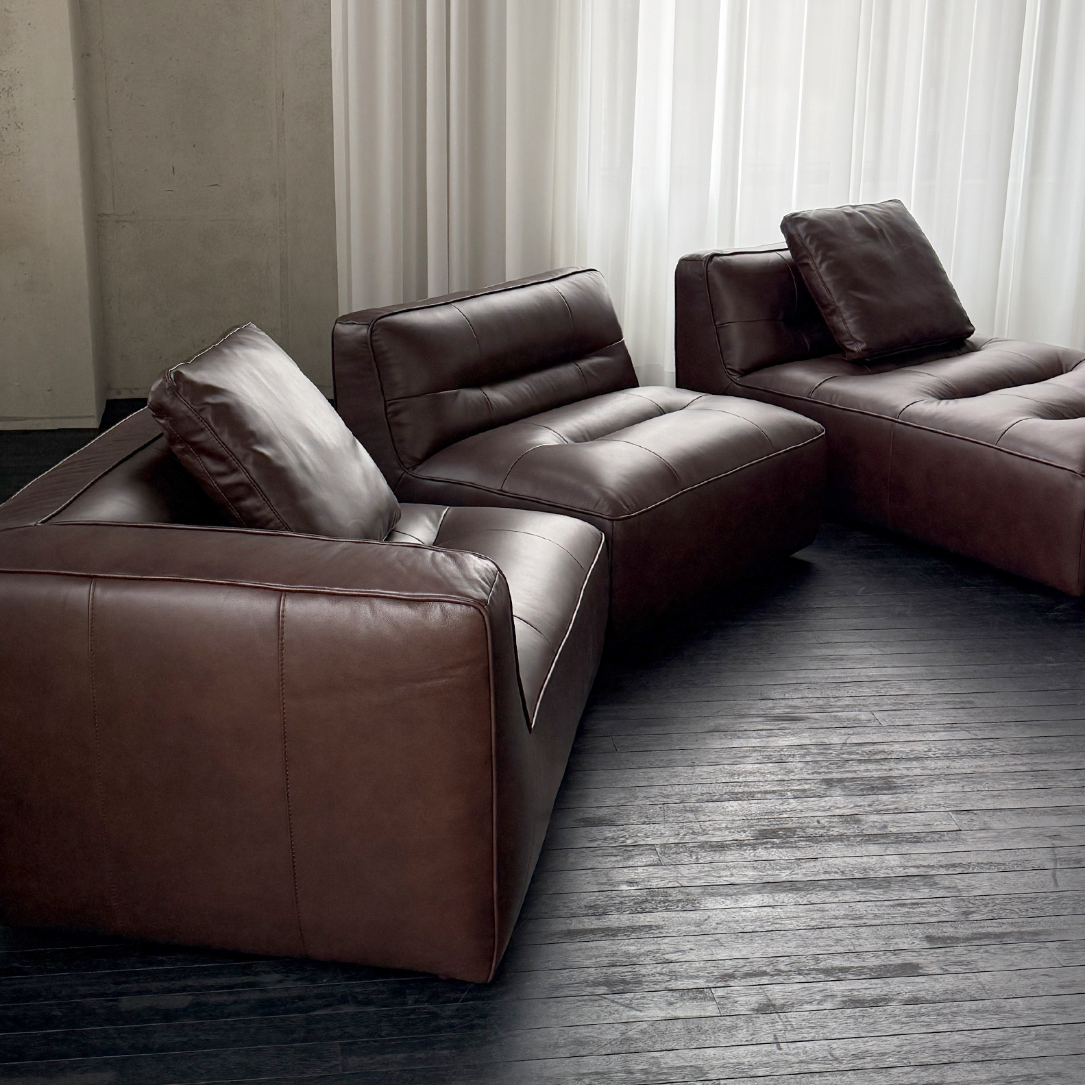 BLOCK 4-SEATER SOFA