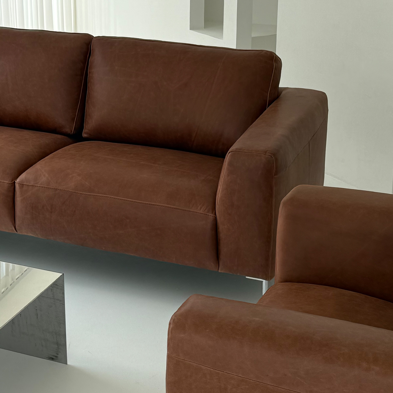 PLAN.B 3-SEATER SOFA