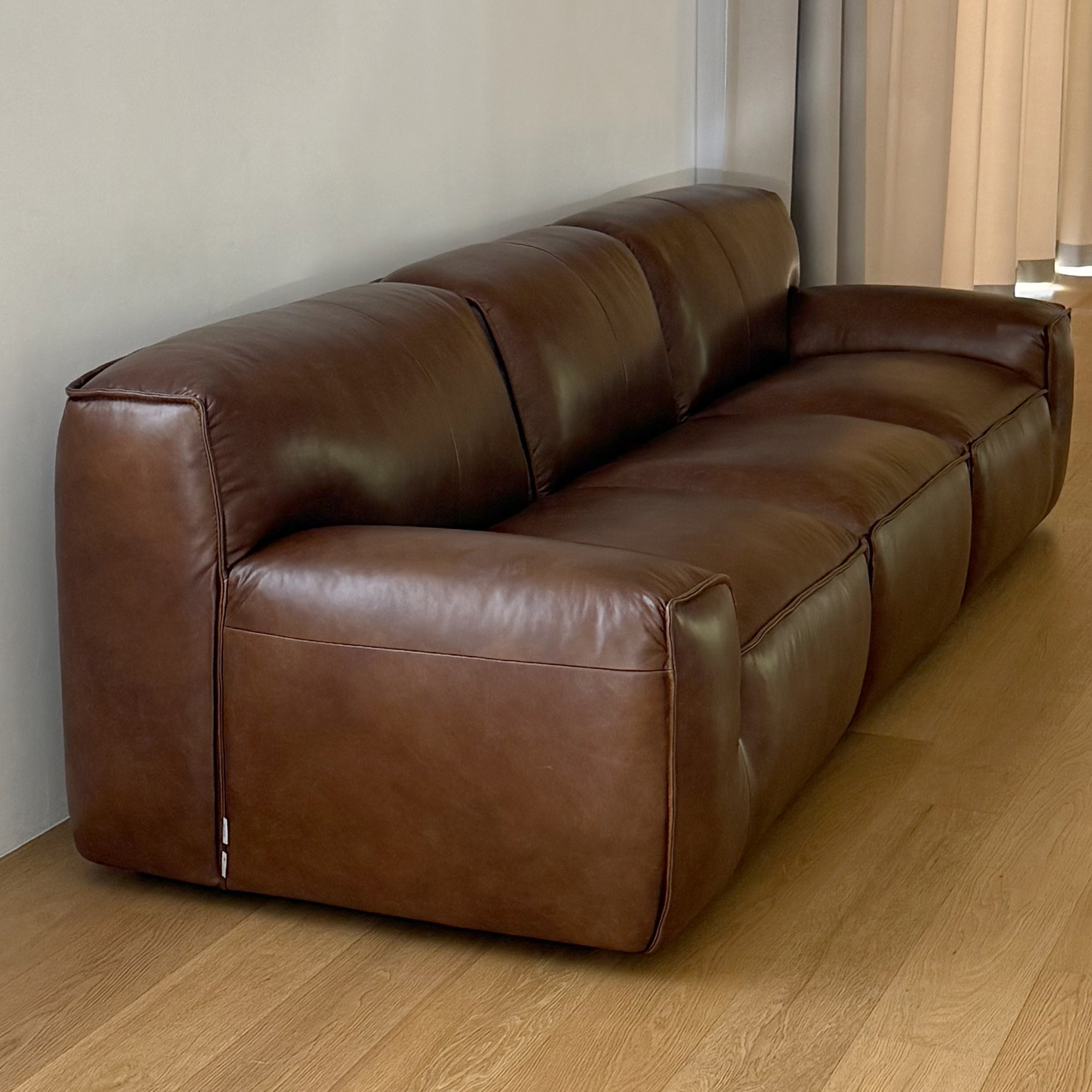 PUDGY 4-SEATER SOFA