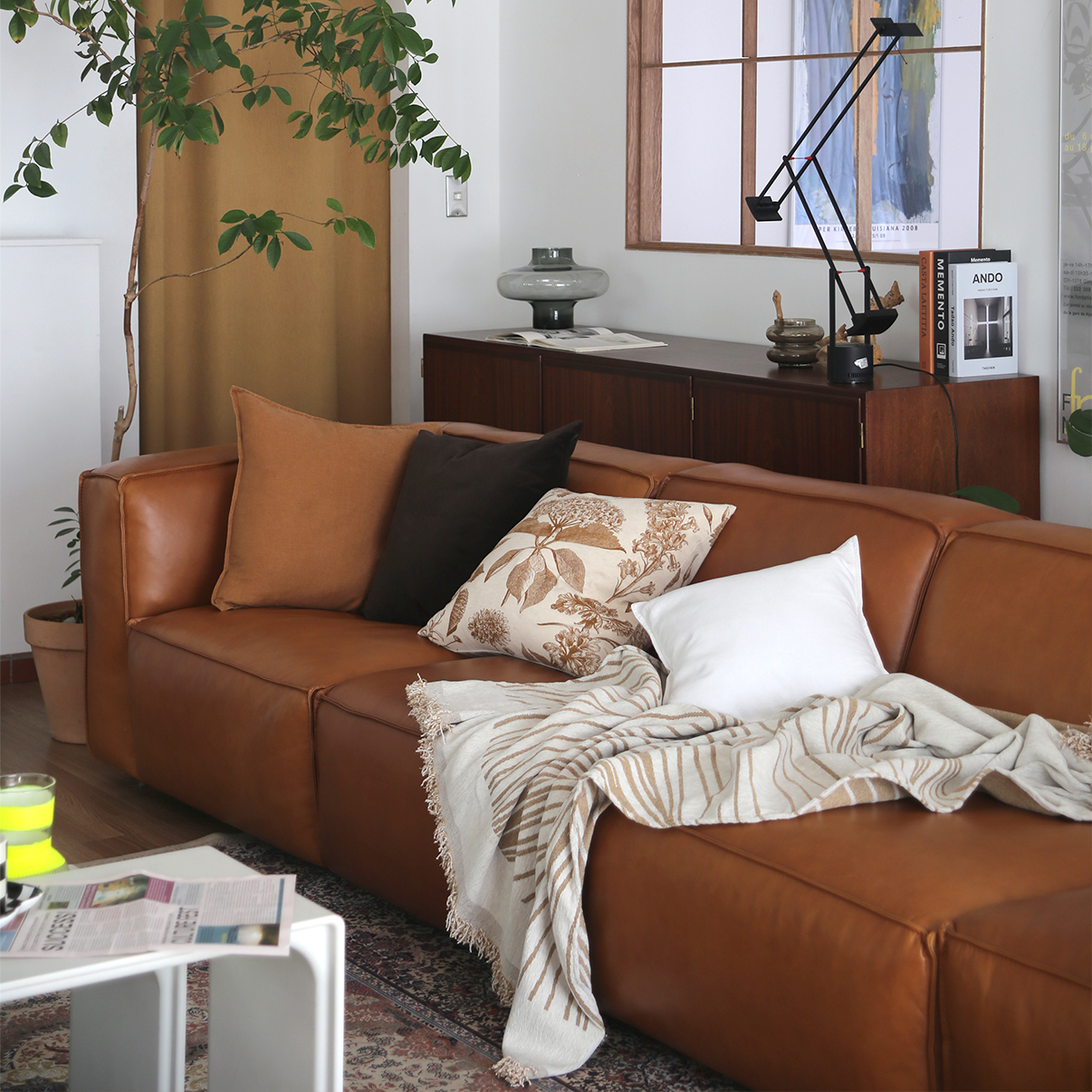 LECCE 6-SEATER SOFA