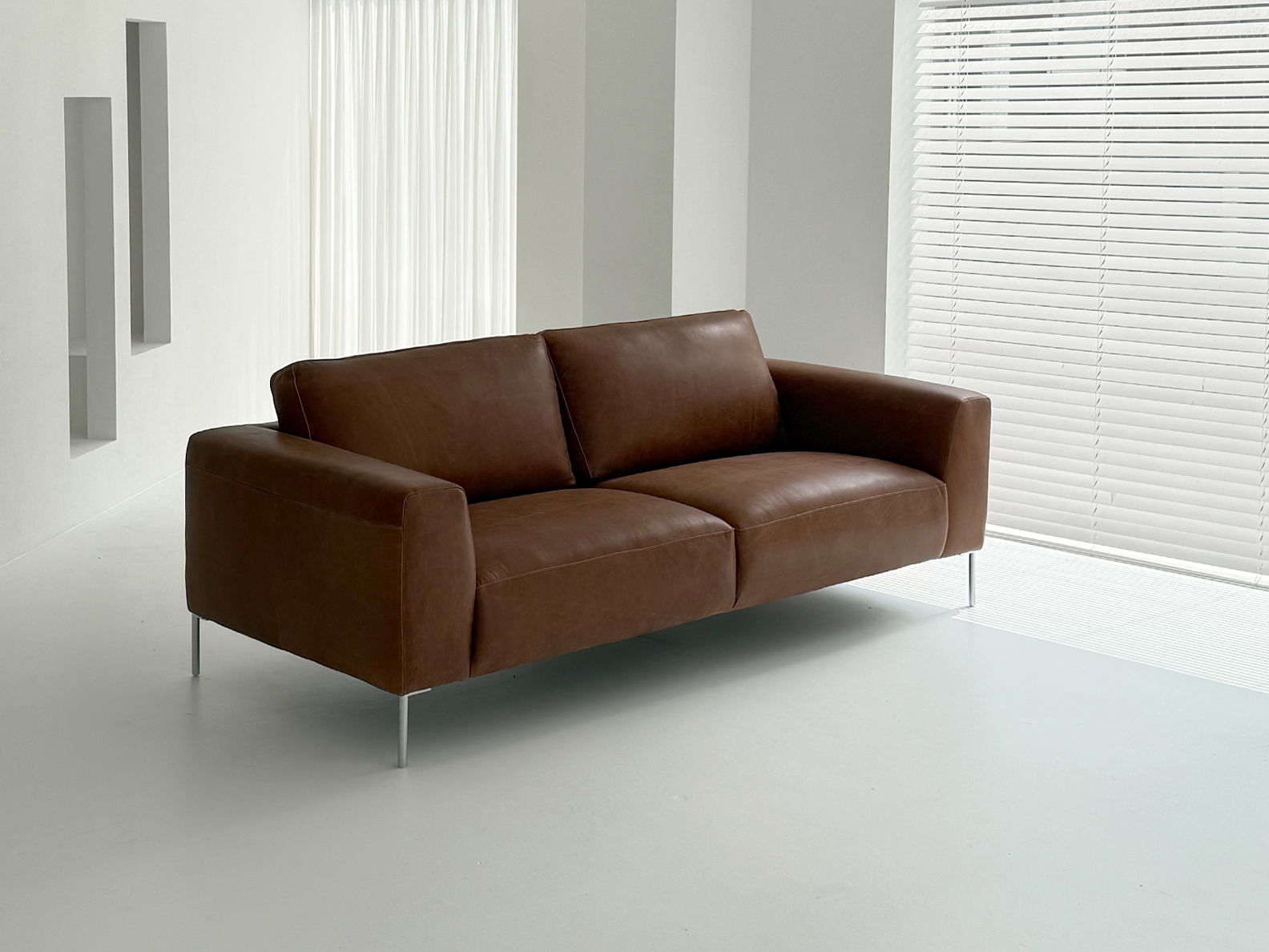 PLAN.B 3-SEATER SOFA