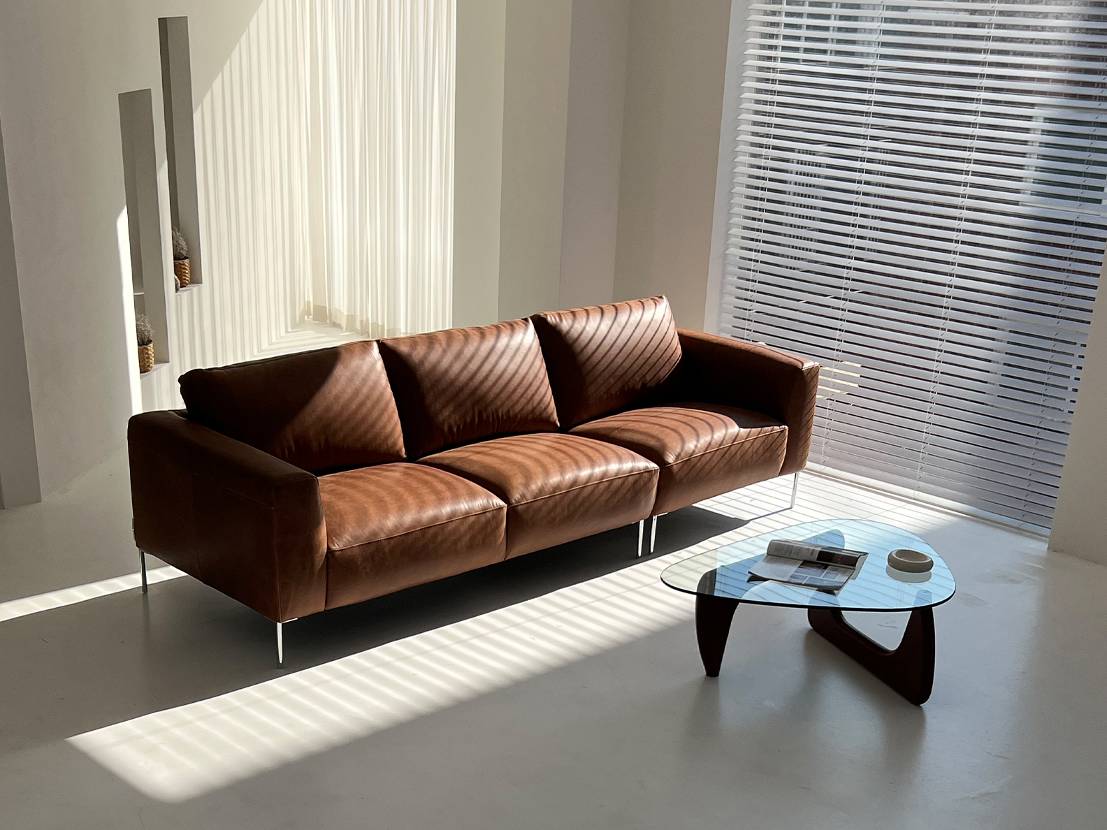 PLAN.B 4-SEATER SOFA