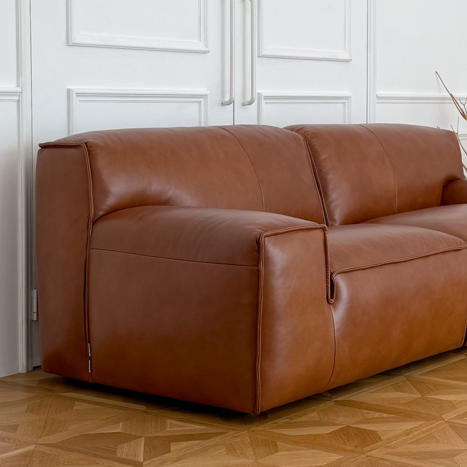 PUDGY 3.5-SEATER SOFA