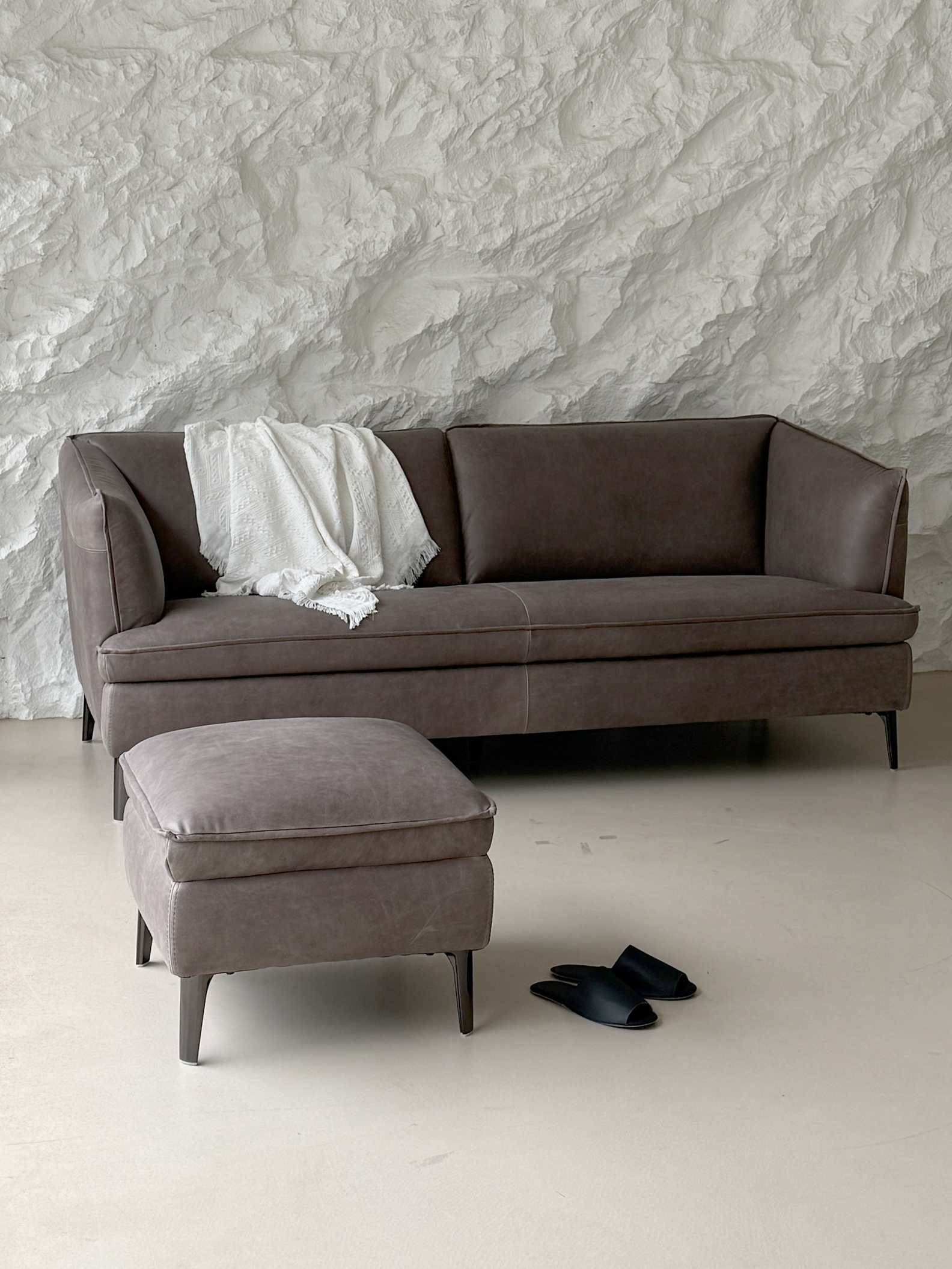 TUTTO 3-SEATER SOFA