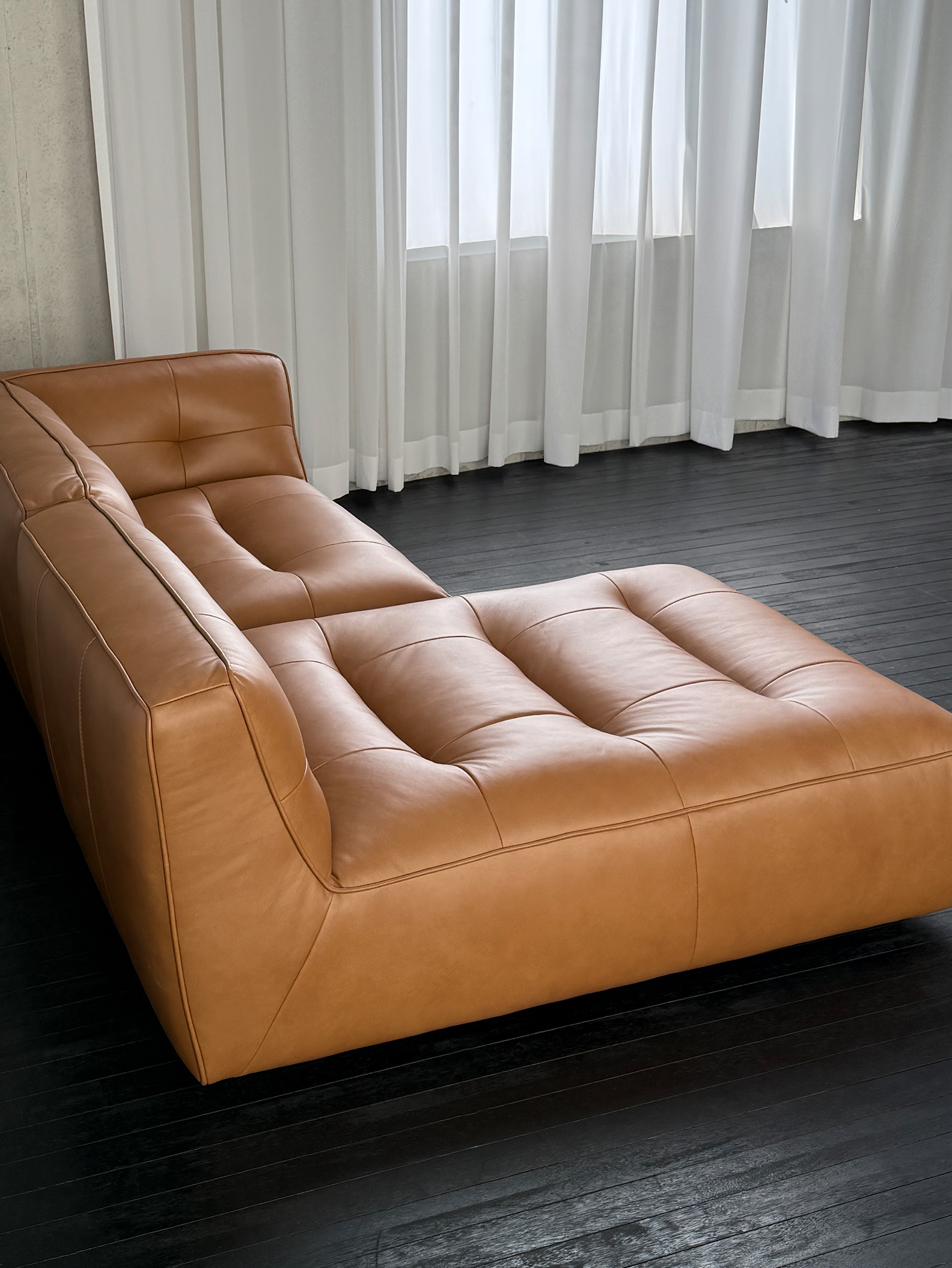 BLOCK 3.5-SEATER SOFA