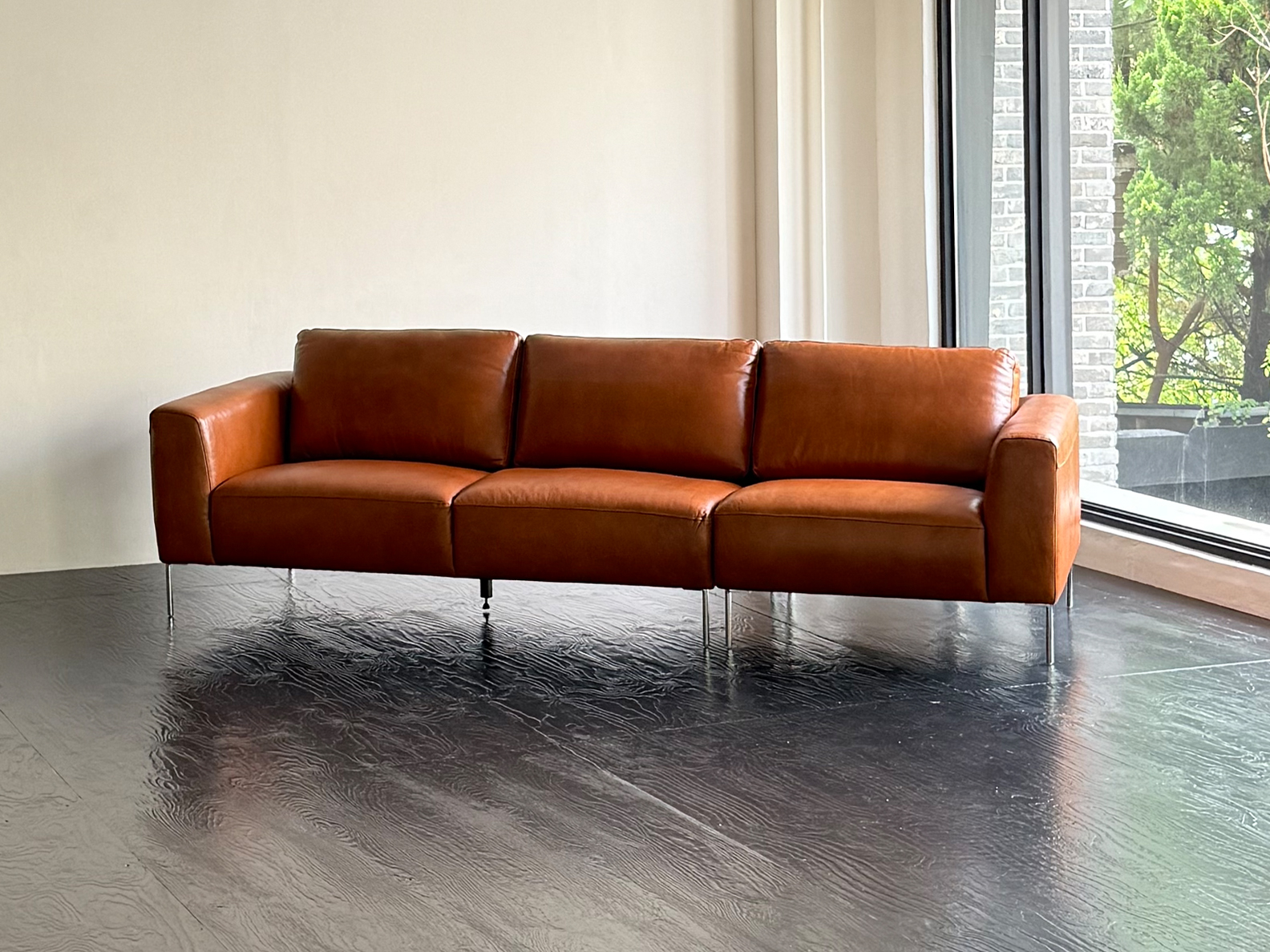 PLAN.B 4-SEATER SOFA