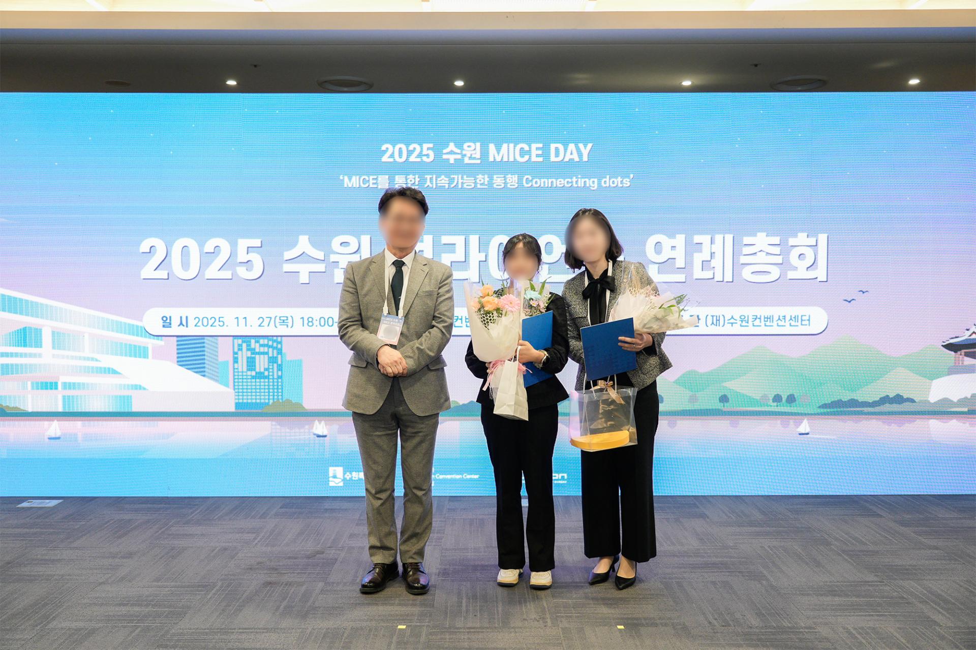 c746955fff463.jpg