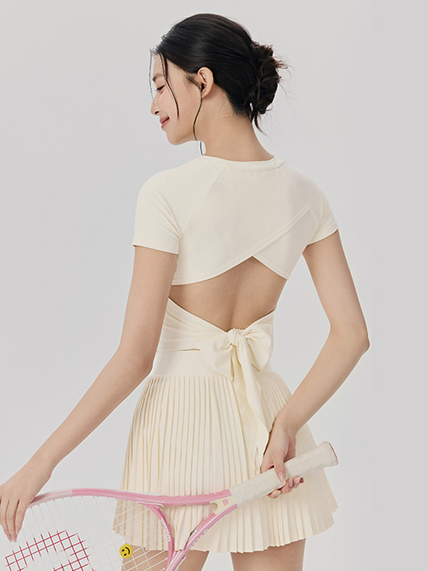 Open Back Pleated Set : 클로즈바이 (close by2)