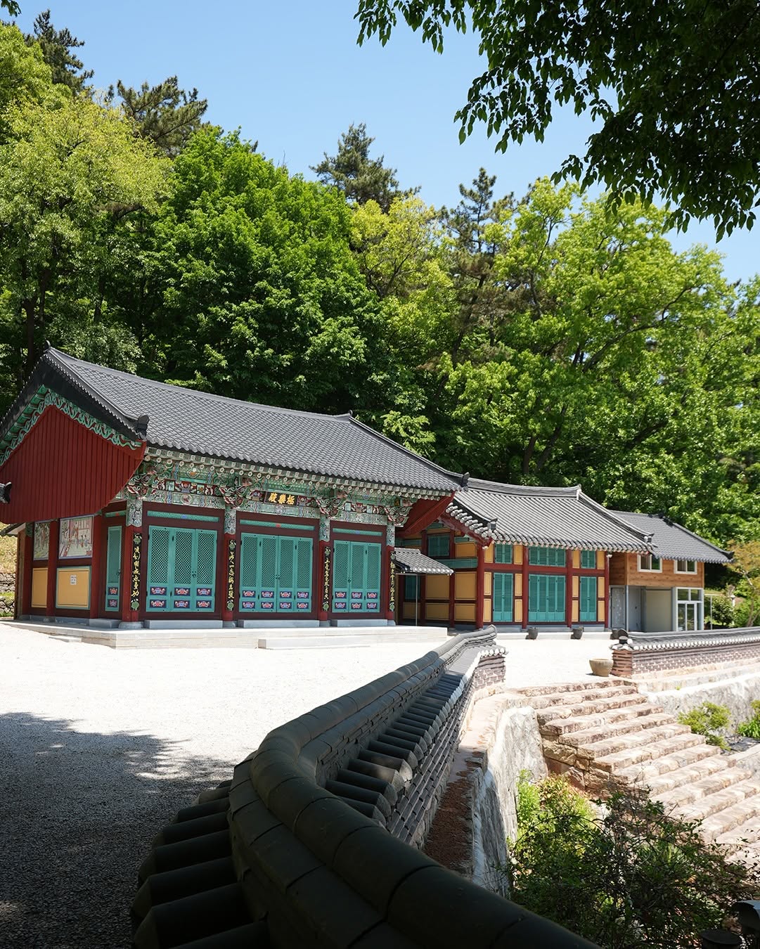 d8d23e44b94e6.jpg