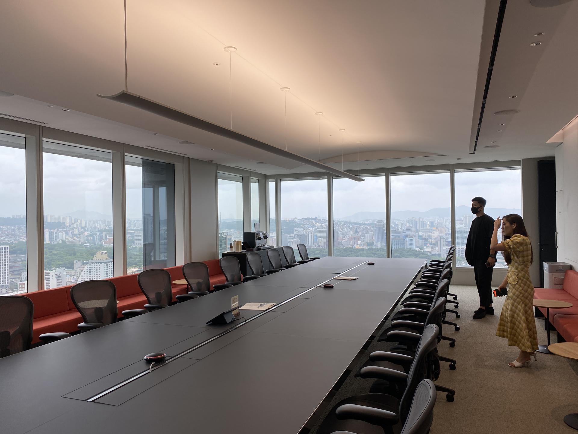 BKL 법무법인 태평양 Web 사이트 리뉴얼 구축 : Services