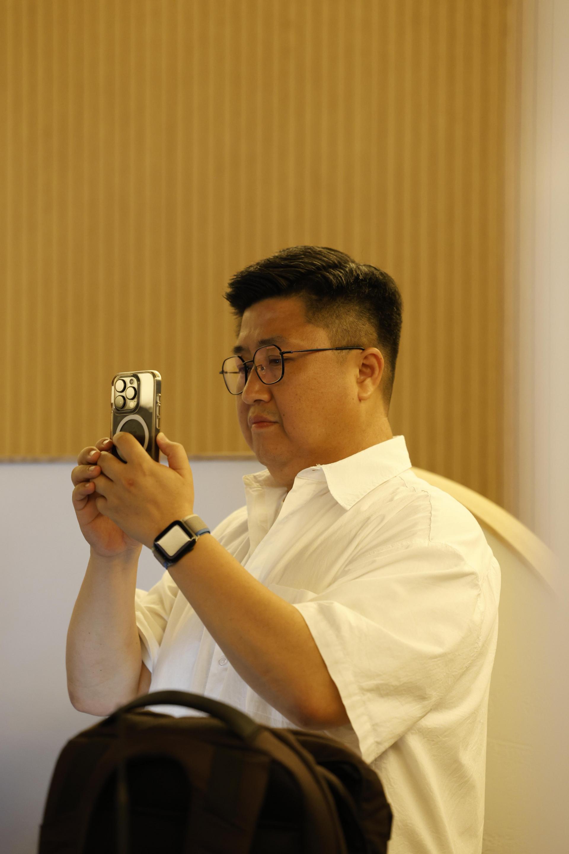 8eaeb009e372c.jpg