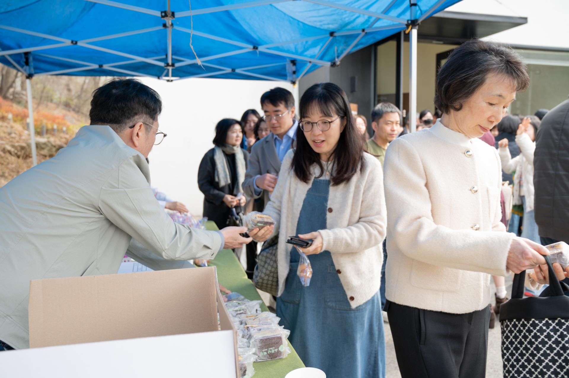 acc9a815d3201.jpg